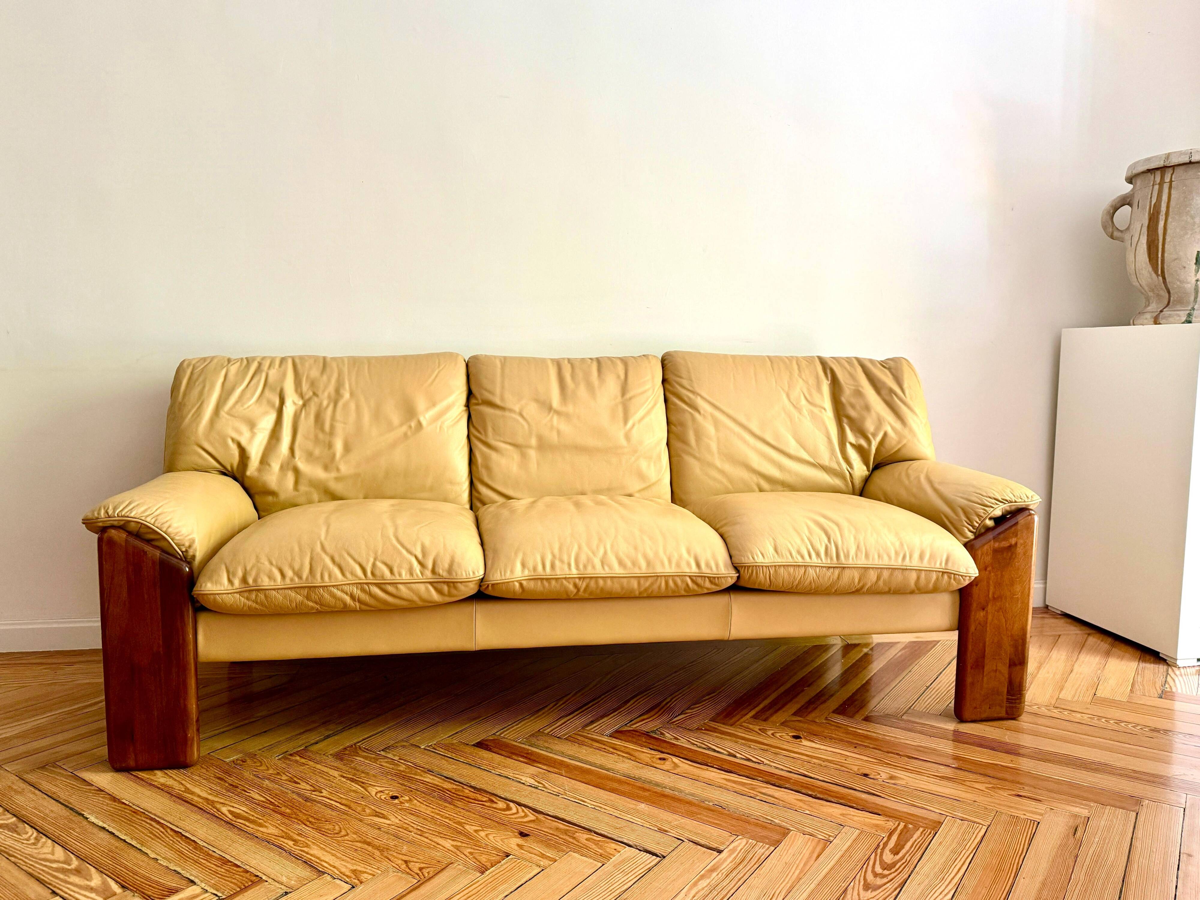 “Sapporo” Sofa by Mario Marenco for Mobil Girgi, Italy, 1970s