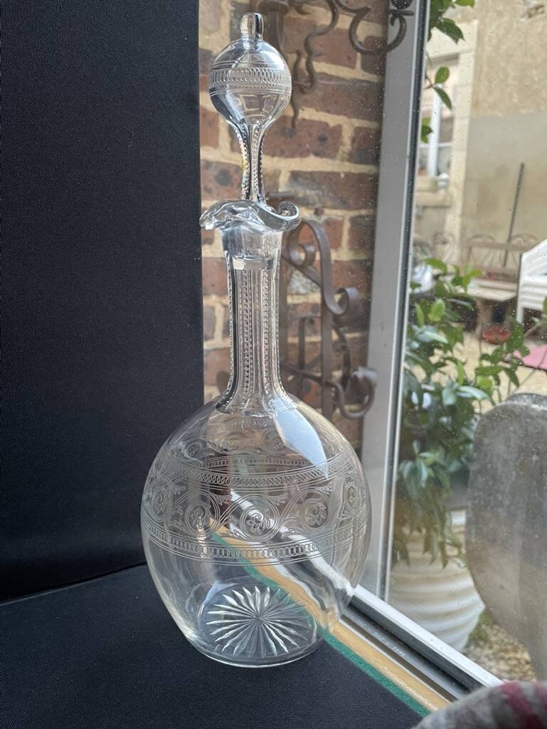 Baccarat carafe with Athenian engraving