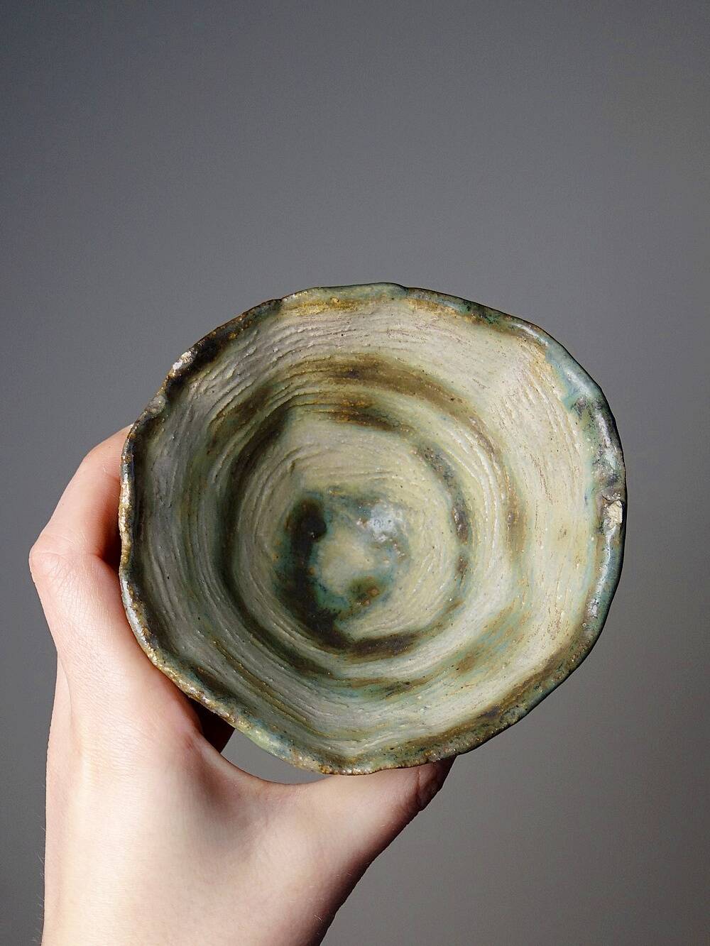 Pair of mismatched vintage "Wabi-Sabi" handcrafted ceramic/stoneware bowls