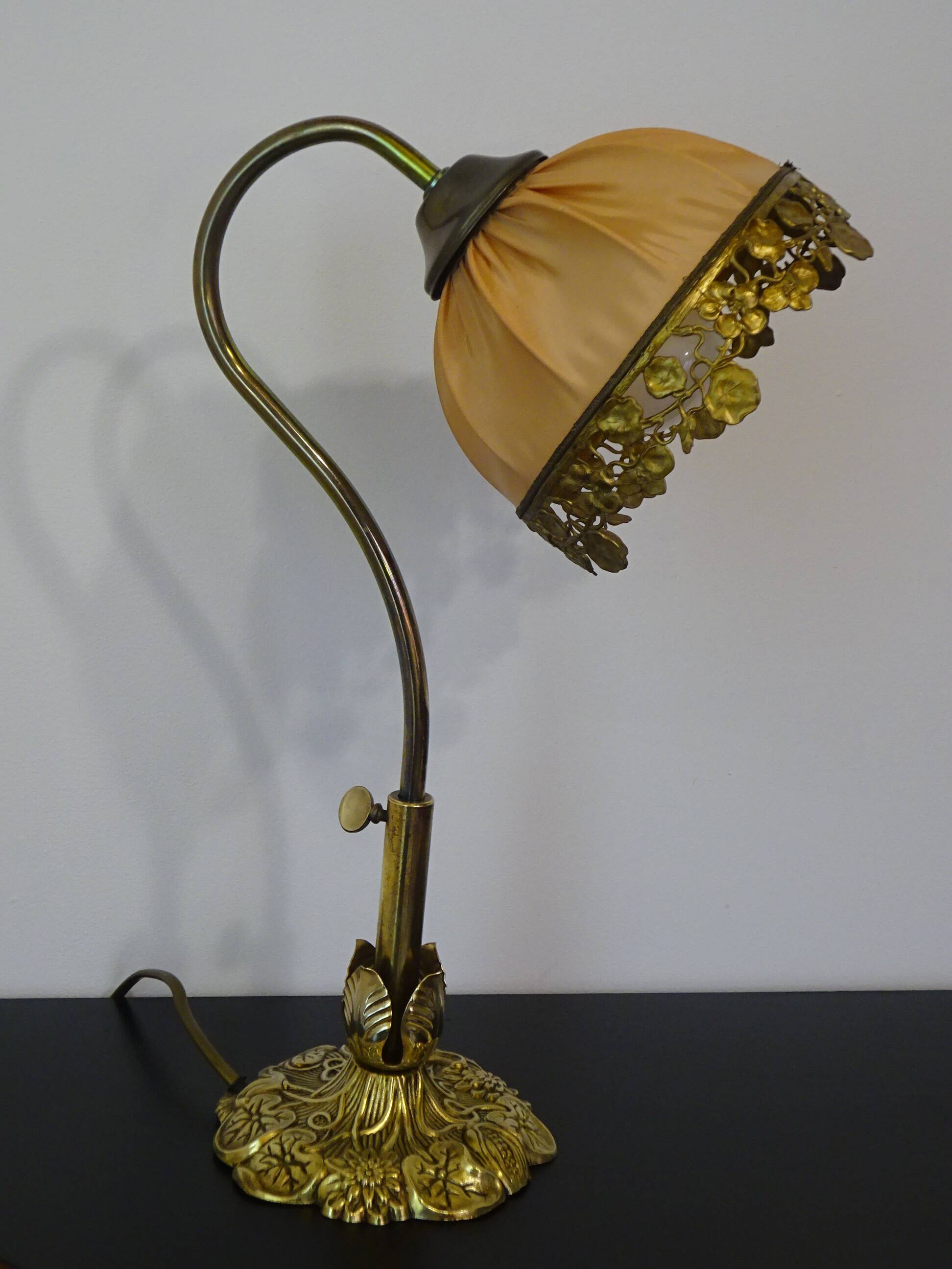 Antique swan neck lamp, Maison le Dauphin