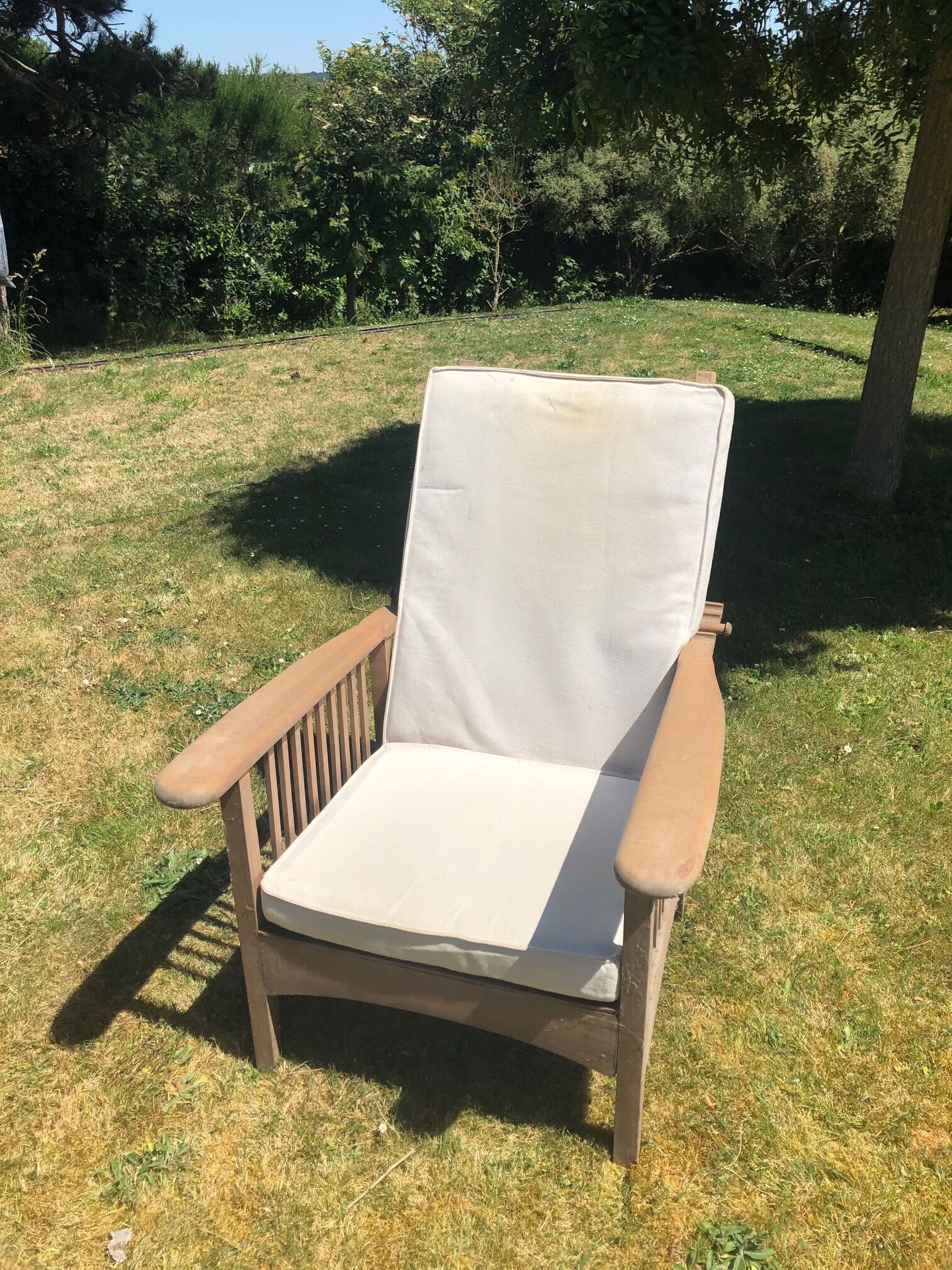 Pair of chairs called "Maurice"