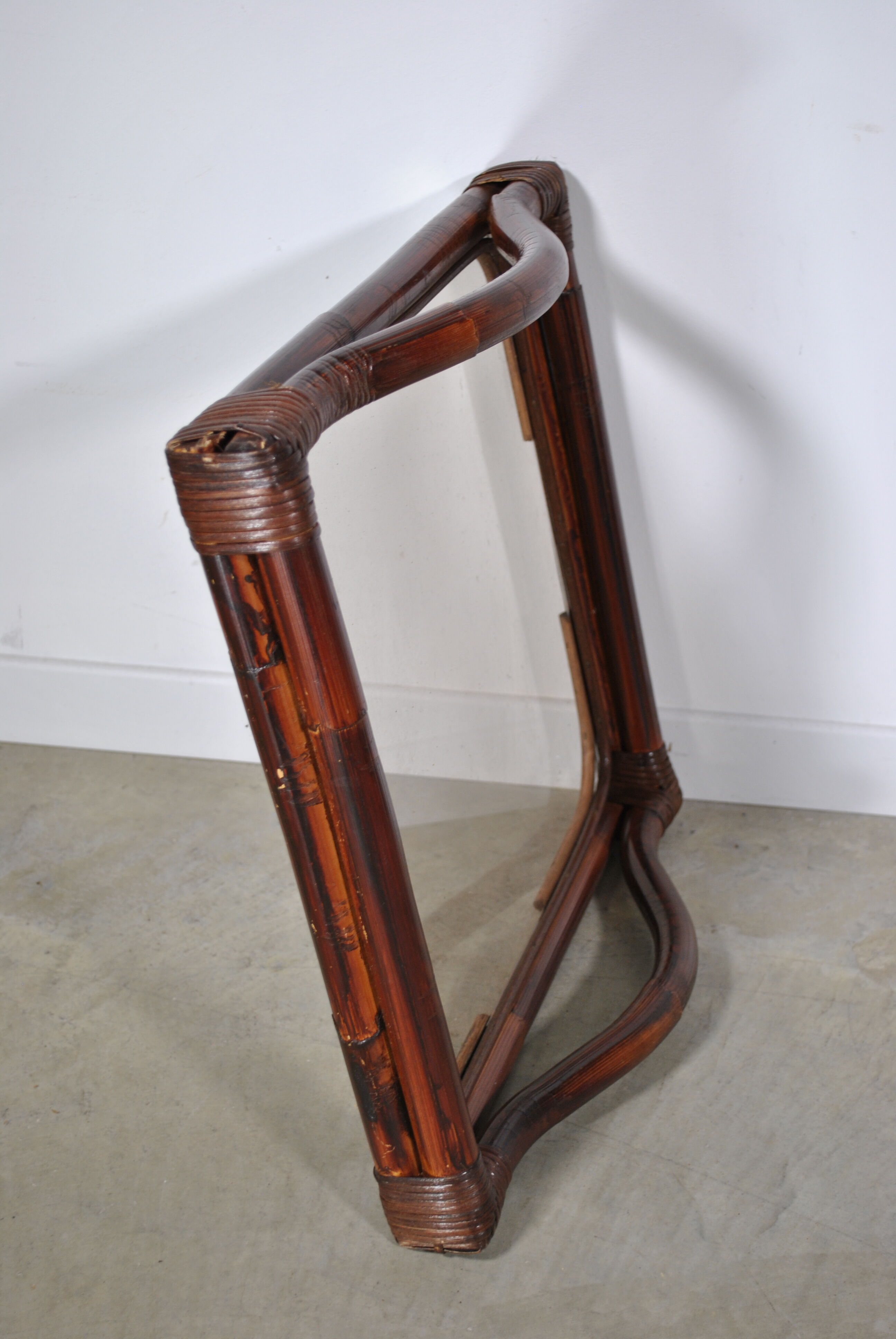 Rattan top 1970