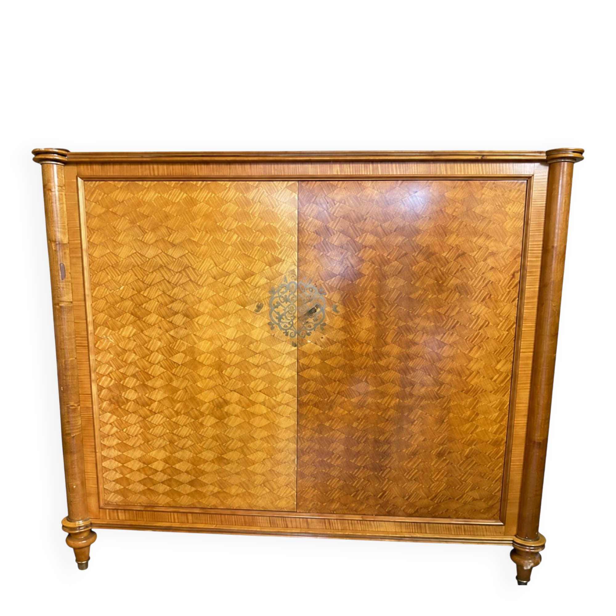 Jules Leleu–Armoire basse modèle Présidentiel, 1955–Marqueterie sycomo