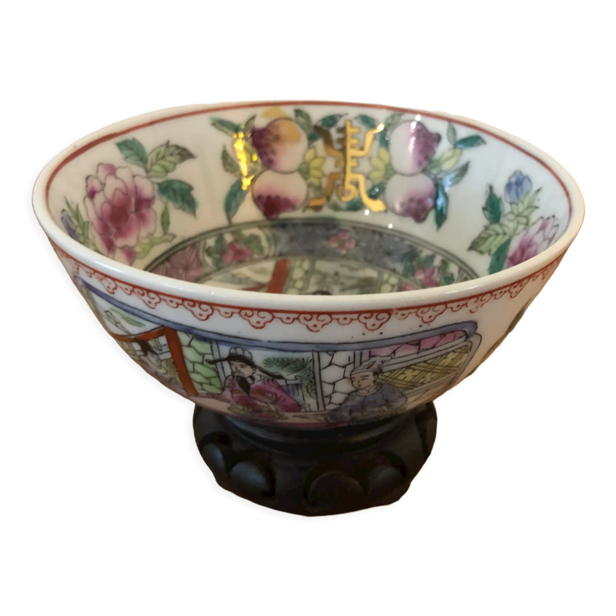 Chinese porcelain bowl on wooden base