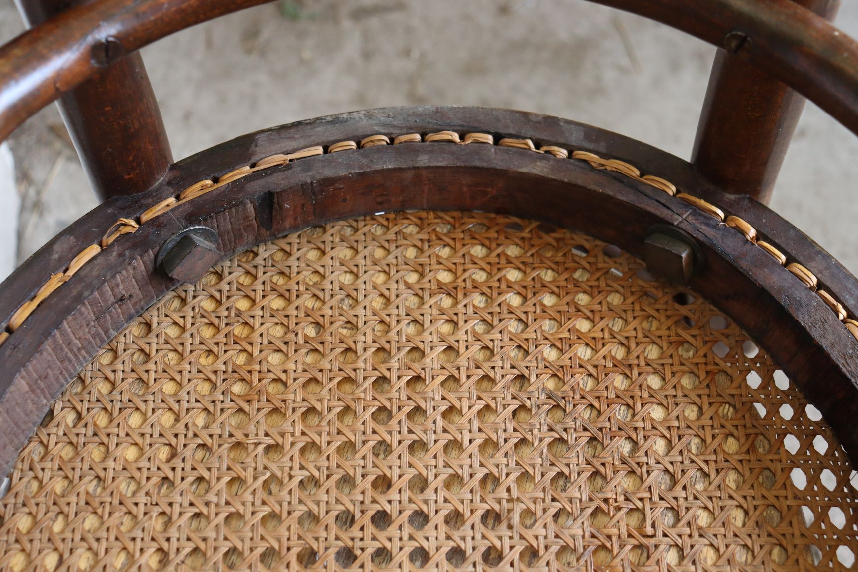 Set of 6 omega bistro chairs