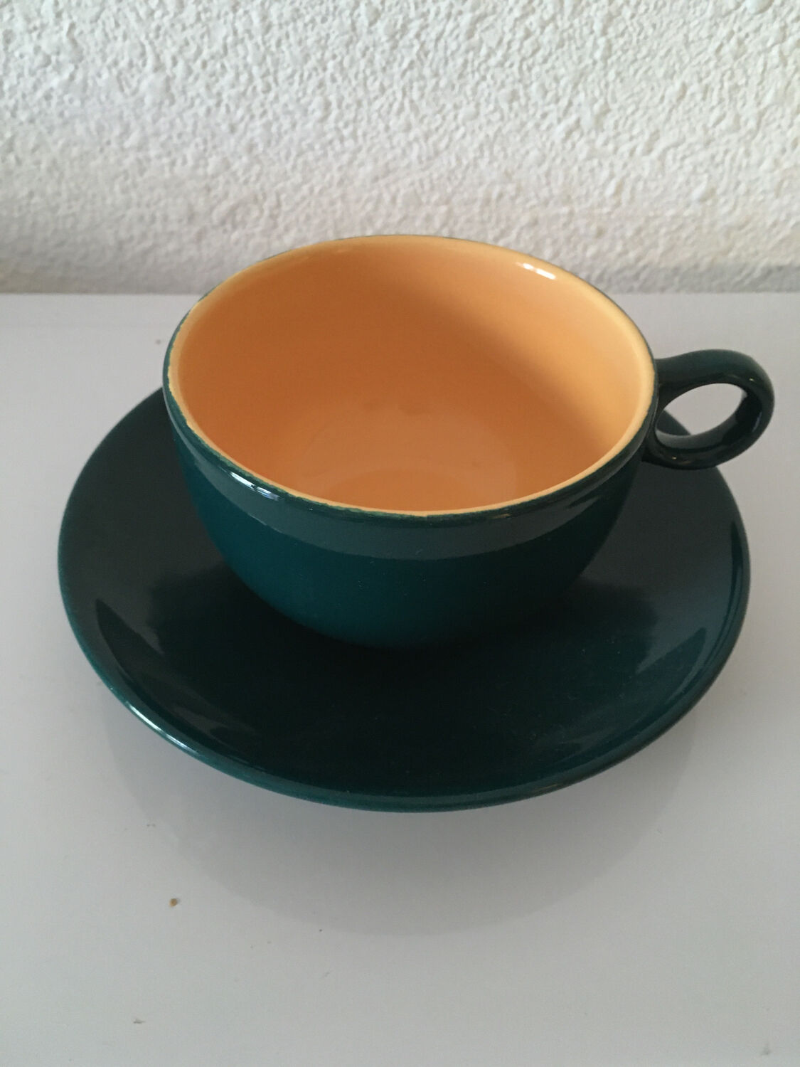 Vintage cup set