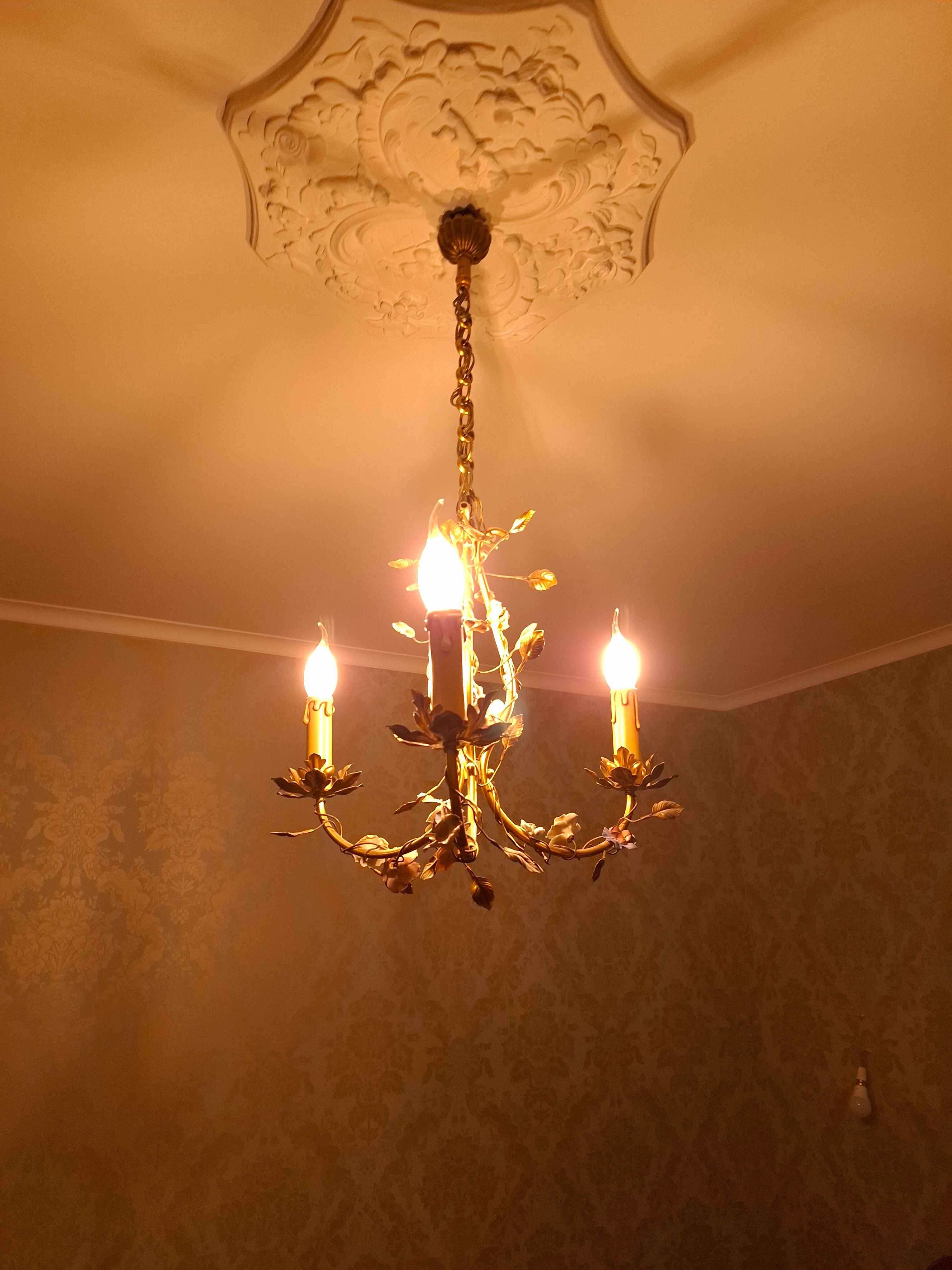 Lustre flower decoration