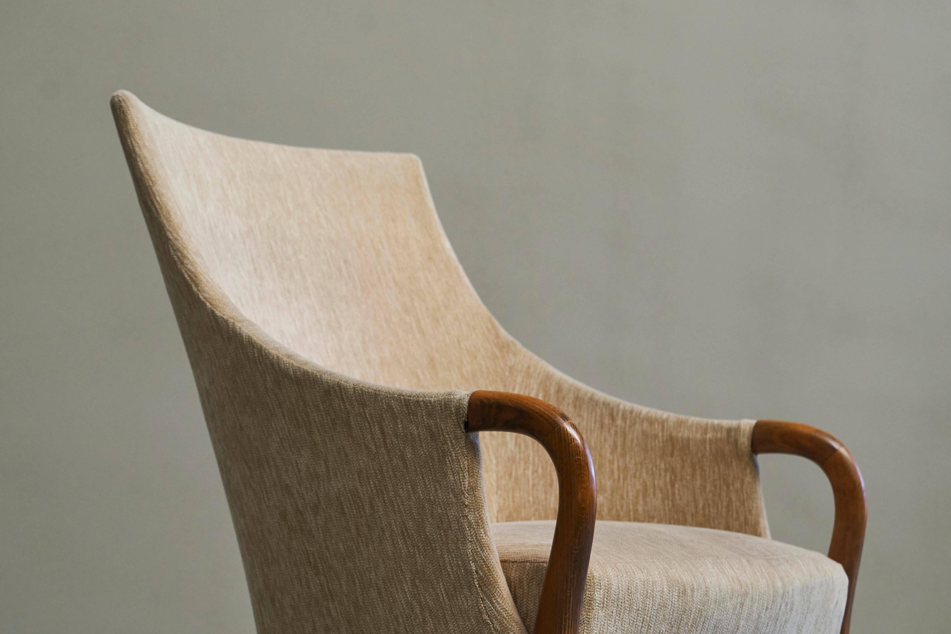 Mid-Century armchair in wool and beech, 1950s