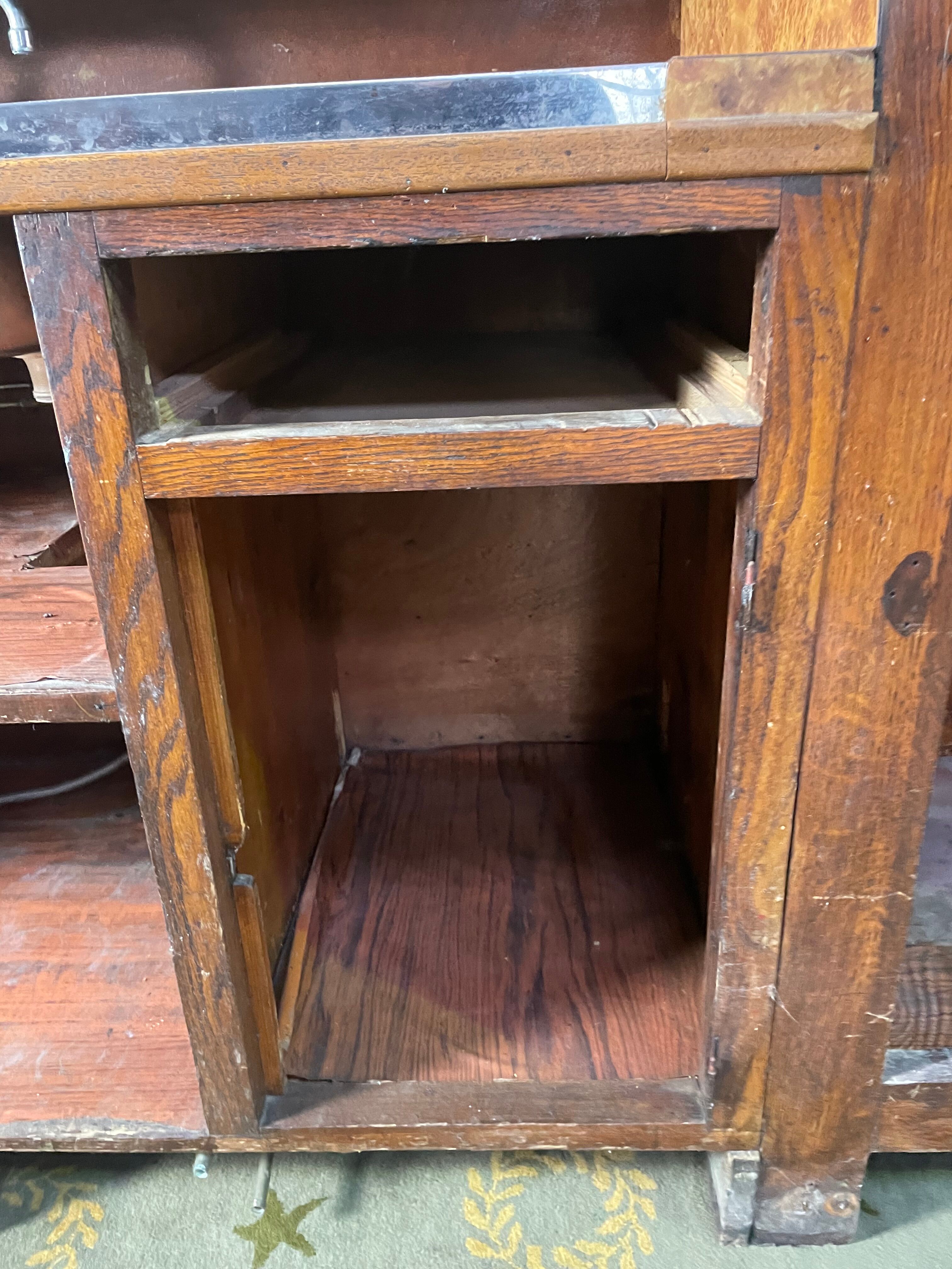 Oak bar counter 1960