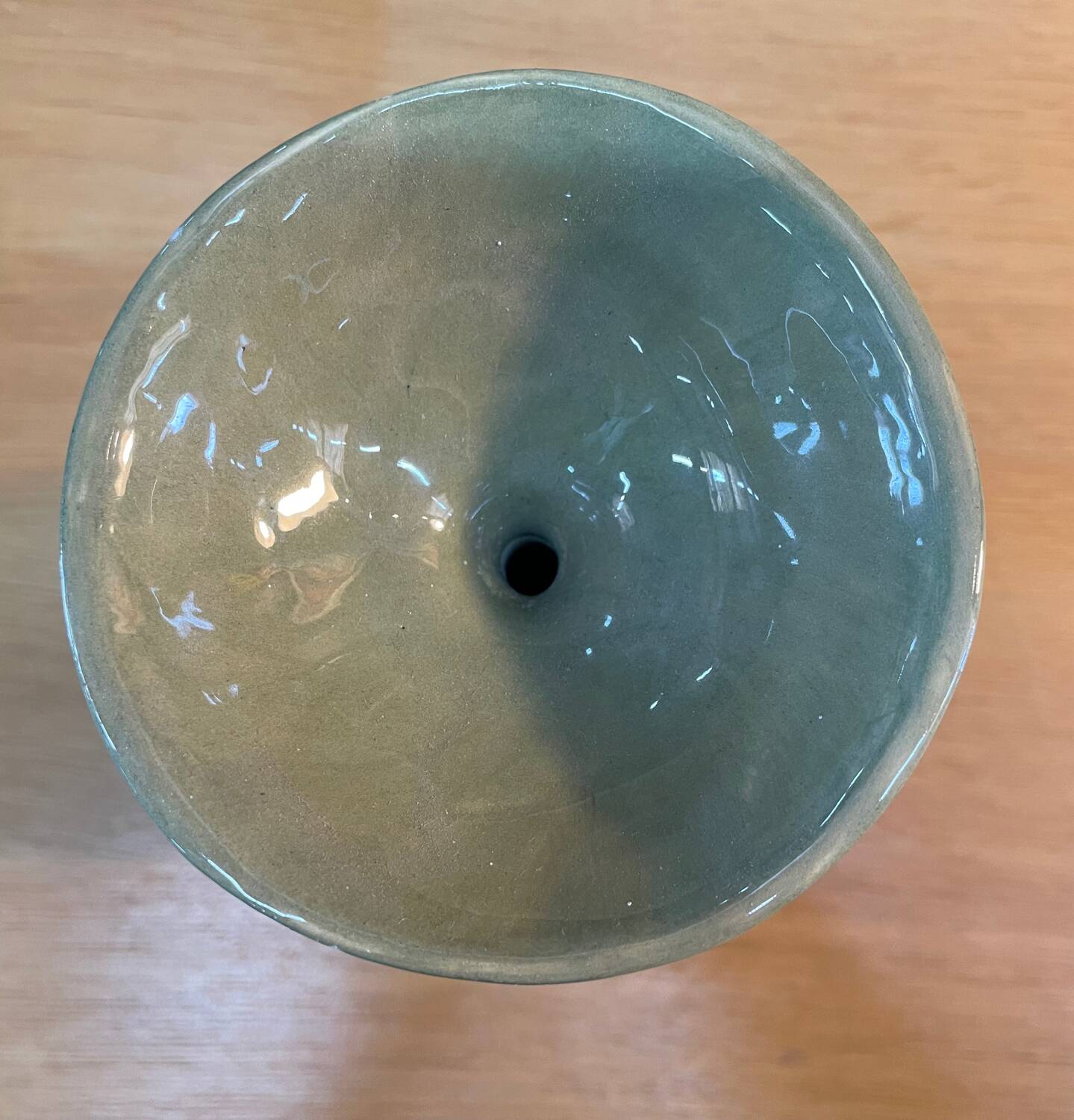 Gabrielle Mackiewicz spool vase