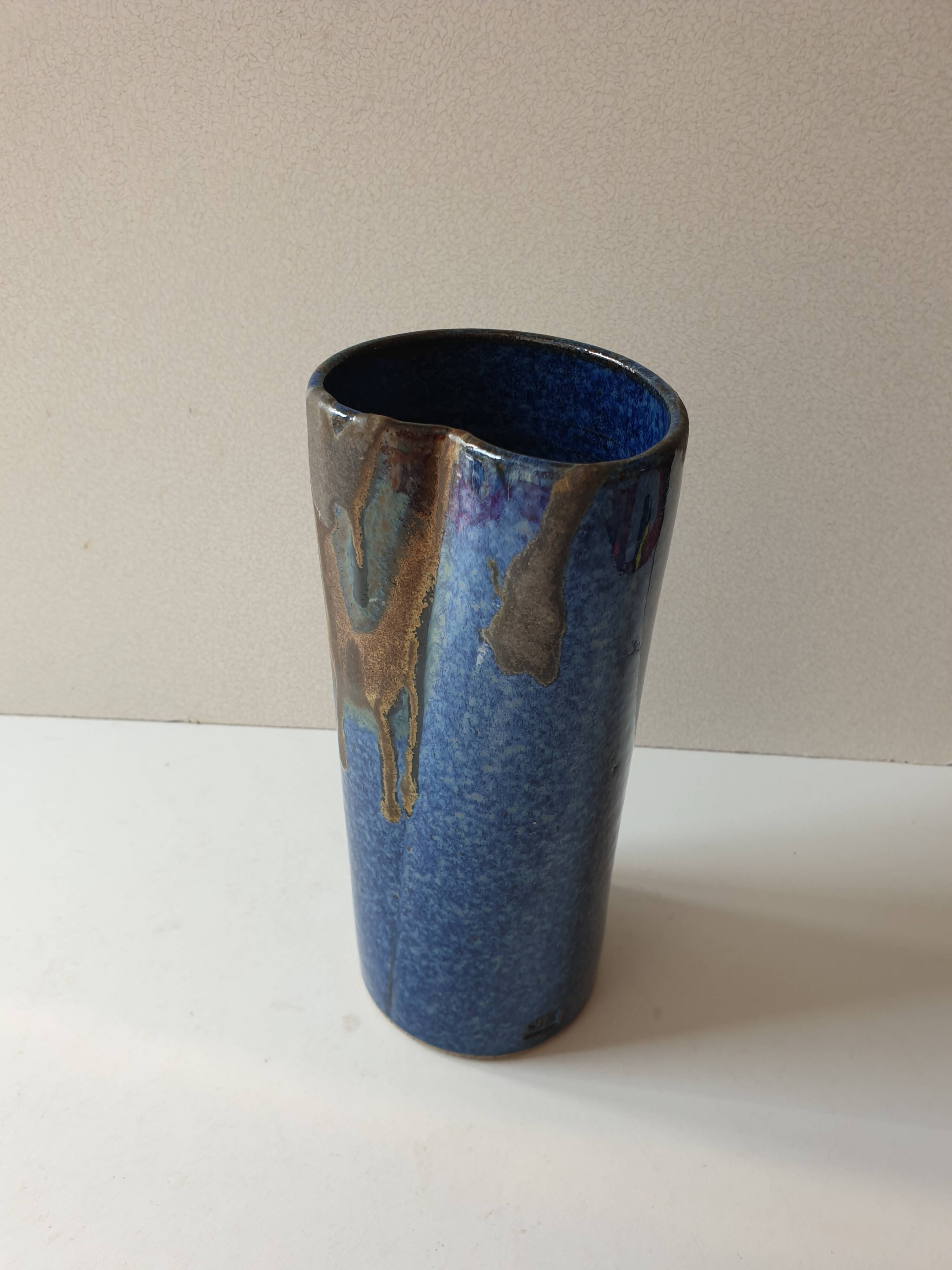 Ceramic vase with blue cover Signed Jean CACHELEUX (Puisaye)