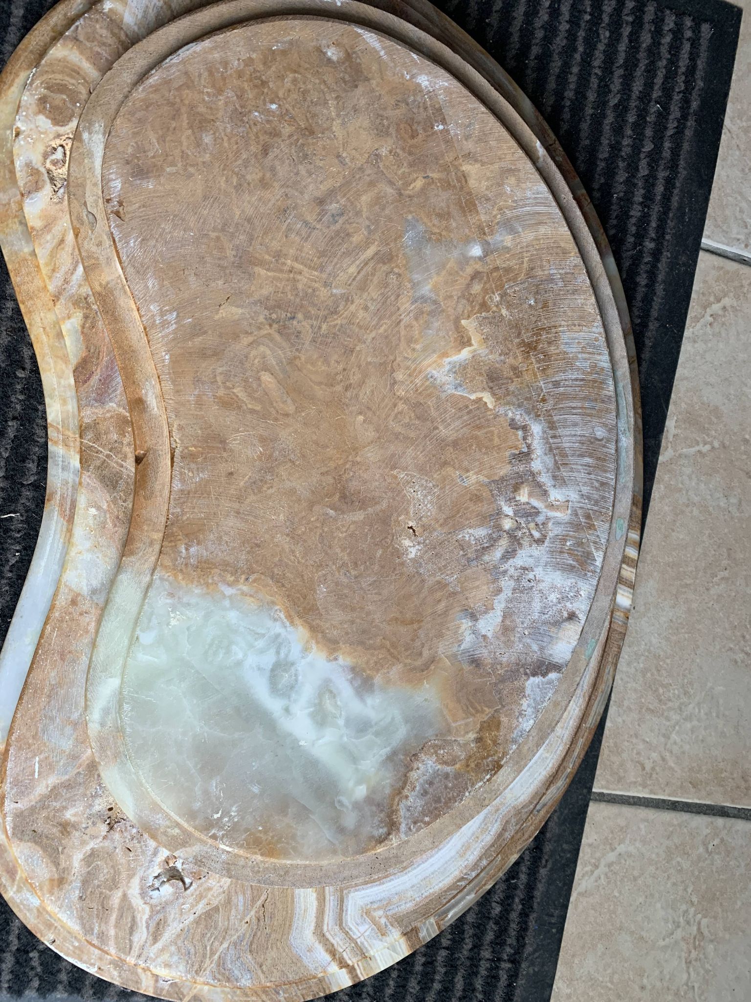 Lot 3 tables gigognes marbre et laiton