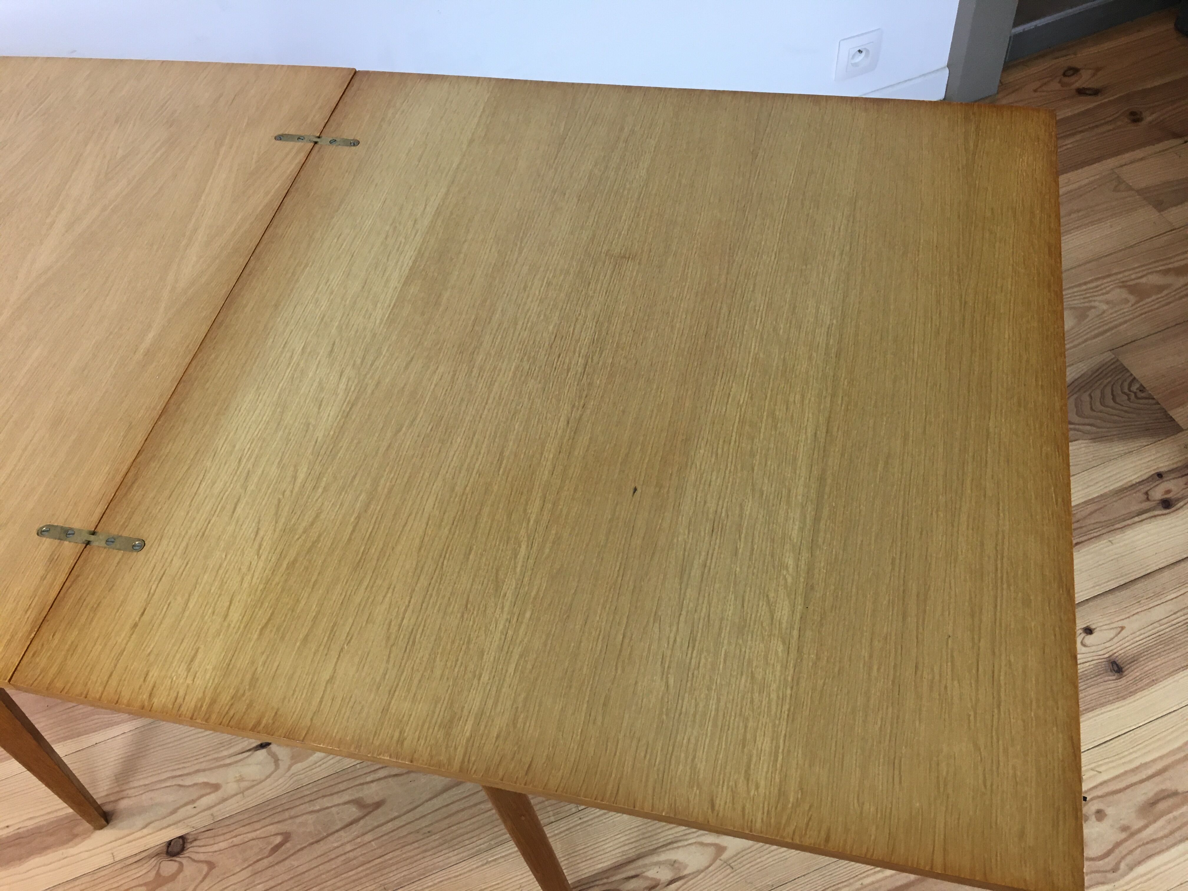 Table portfolio foot compass 50s