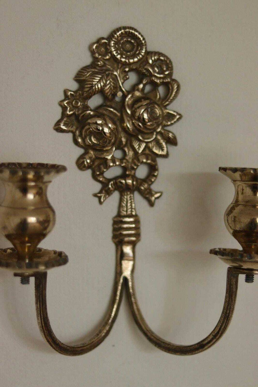 Paire de bougeoirs en laiton suédois antiques
