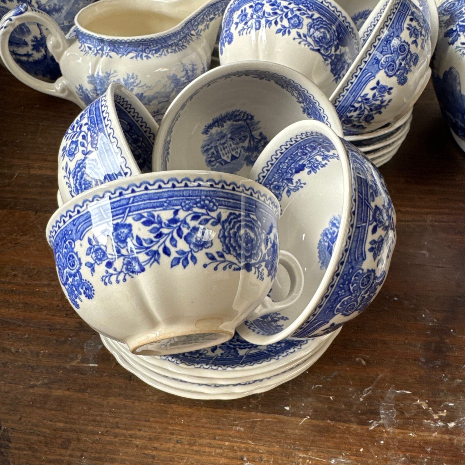 Service 51p. in earthenware Villeroy & Boch – model SAAR Burgenland