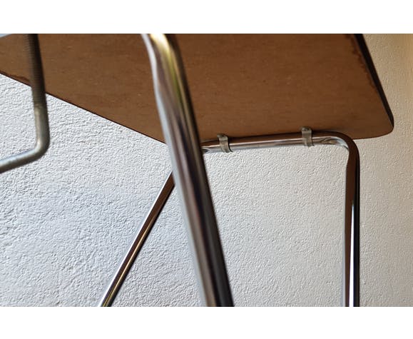 Table or plant door