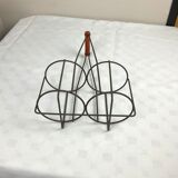 Metal bottle basket