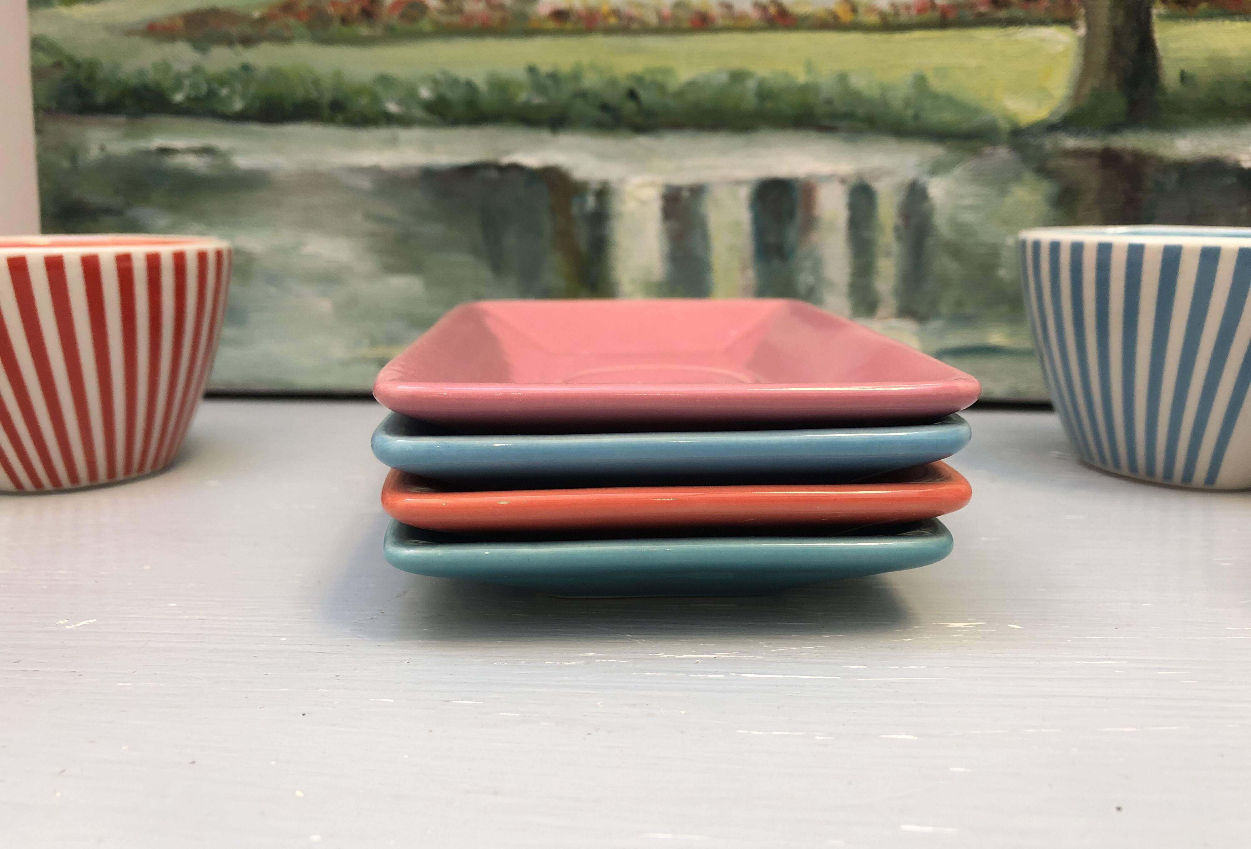 4 vintage ceramic coffee mugs edited by lbvyr circa