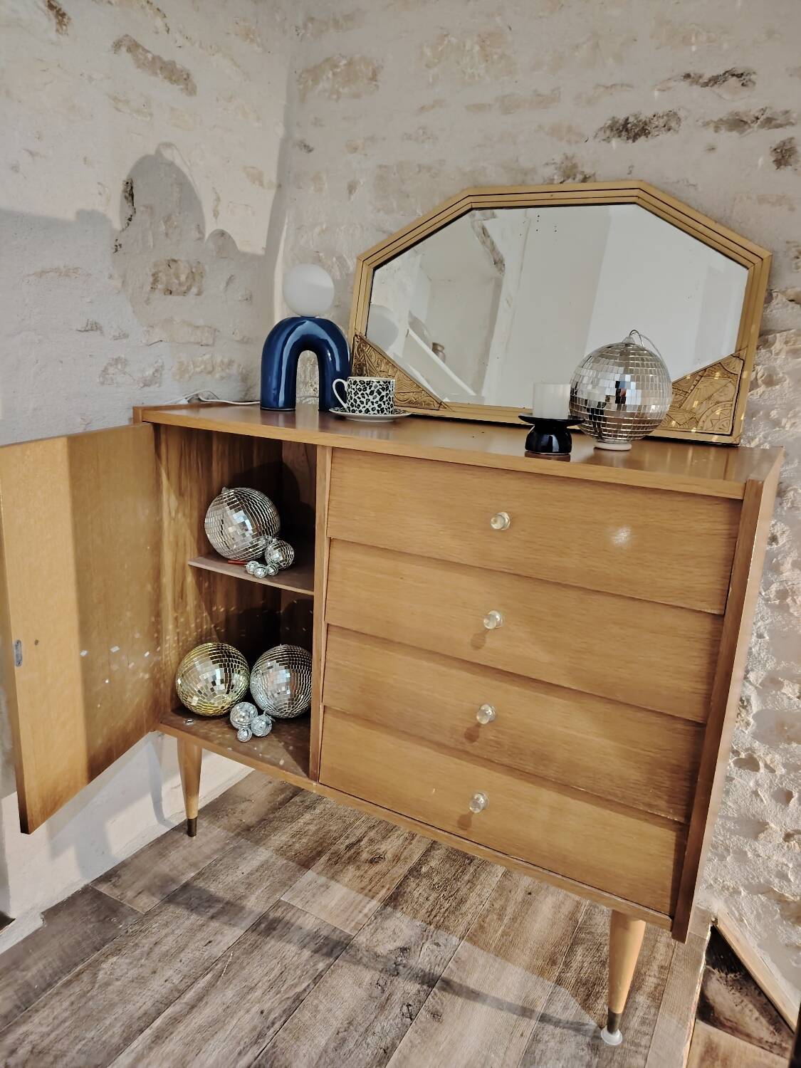 Commode asymétrique 70's