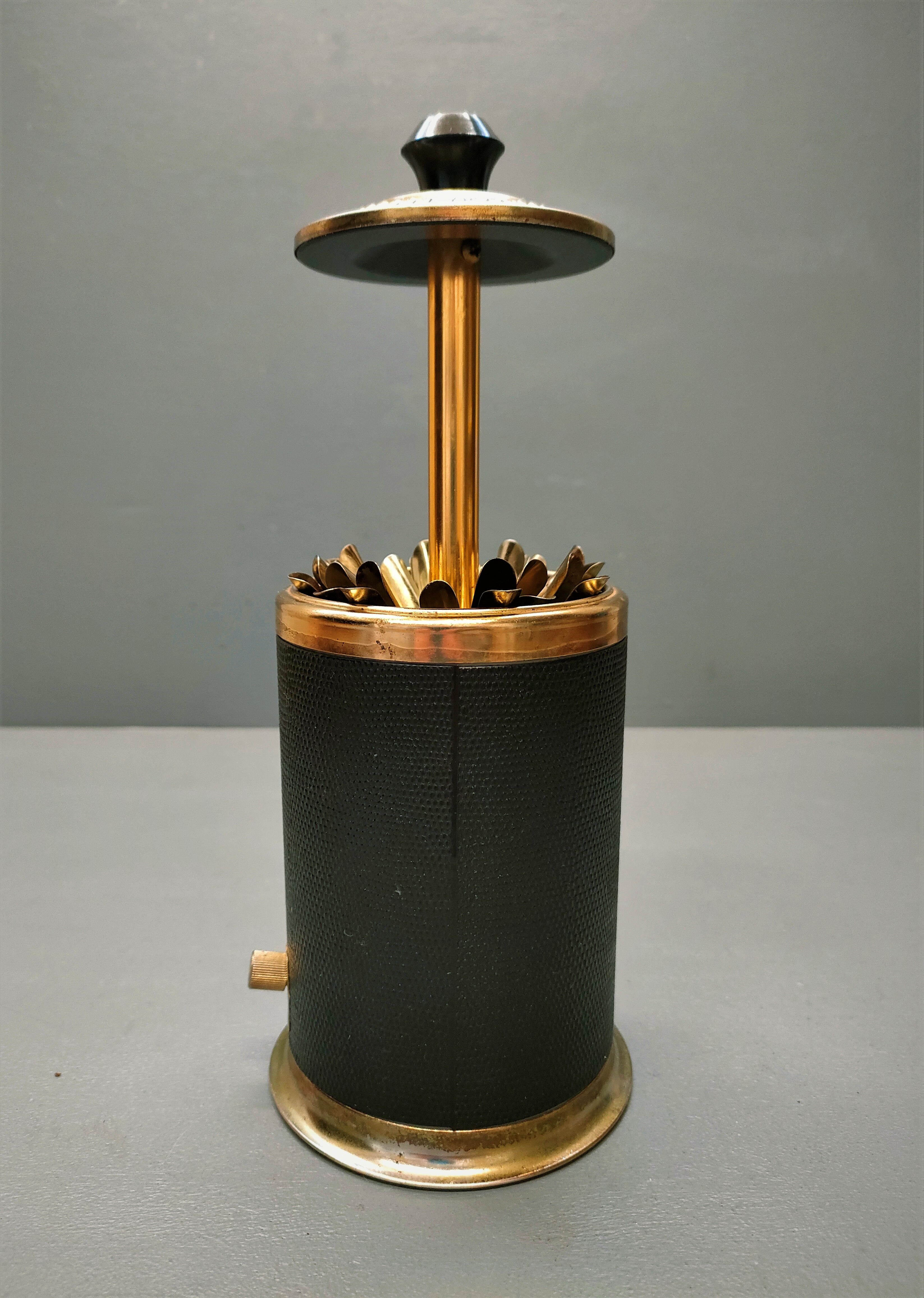 Distributeur à cigarettes éventail des années 50/60 - Allemagne, S.Sper Bijou -