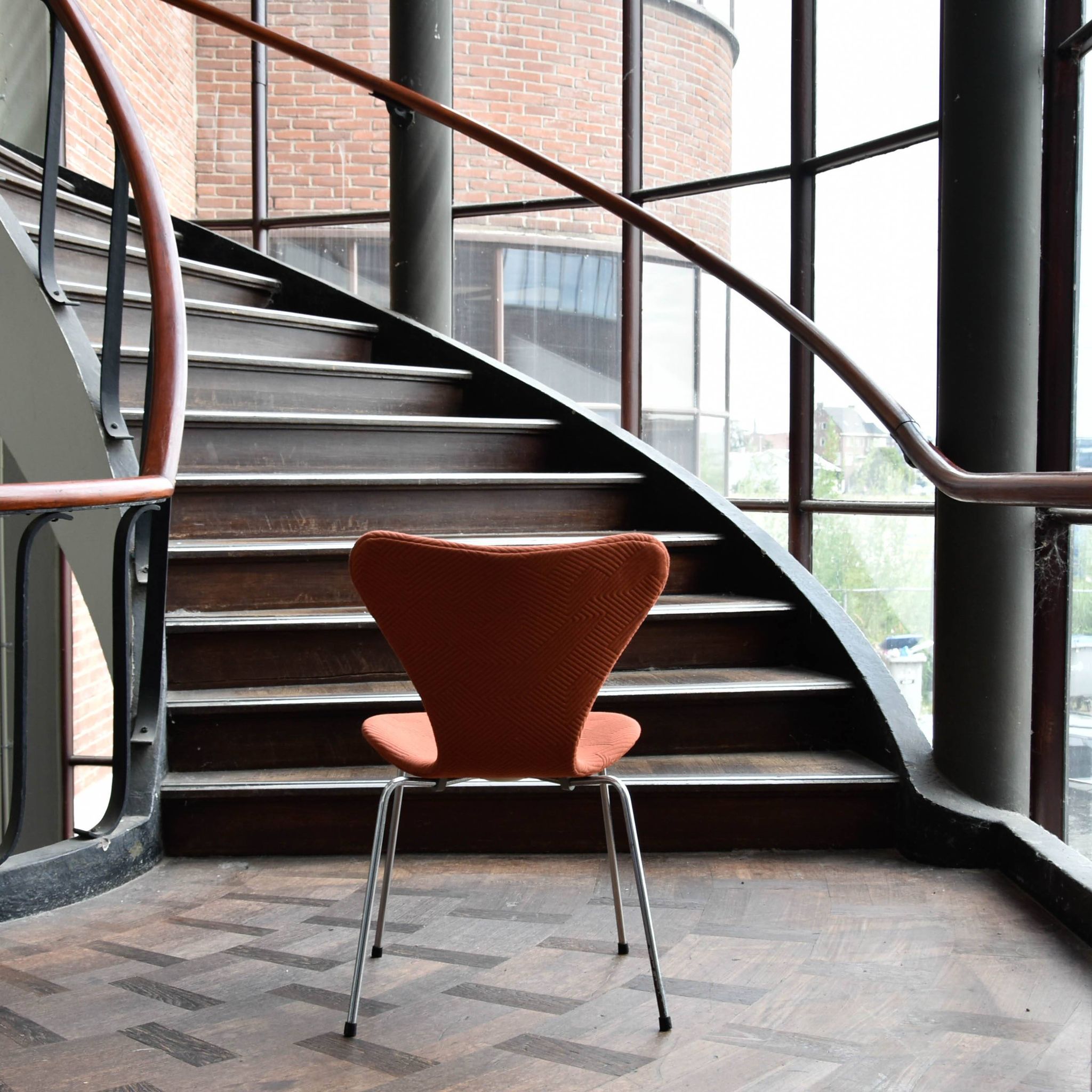 4 chaises Fritz Hansen Butterfly rembourrées
