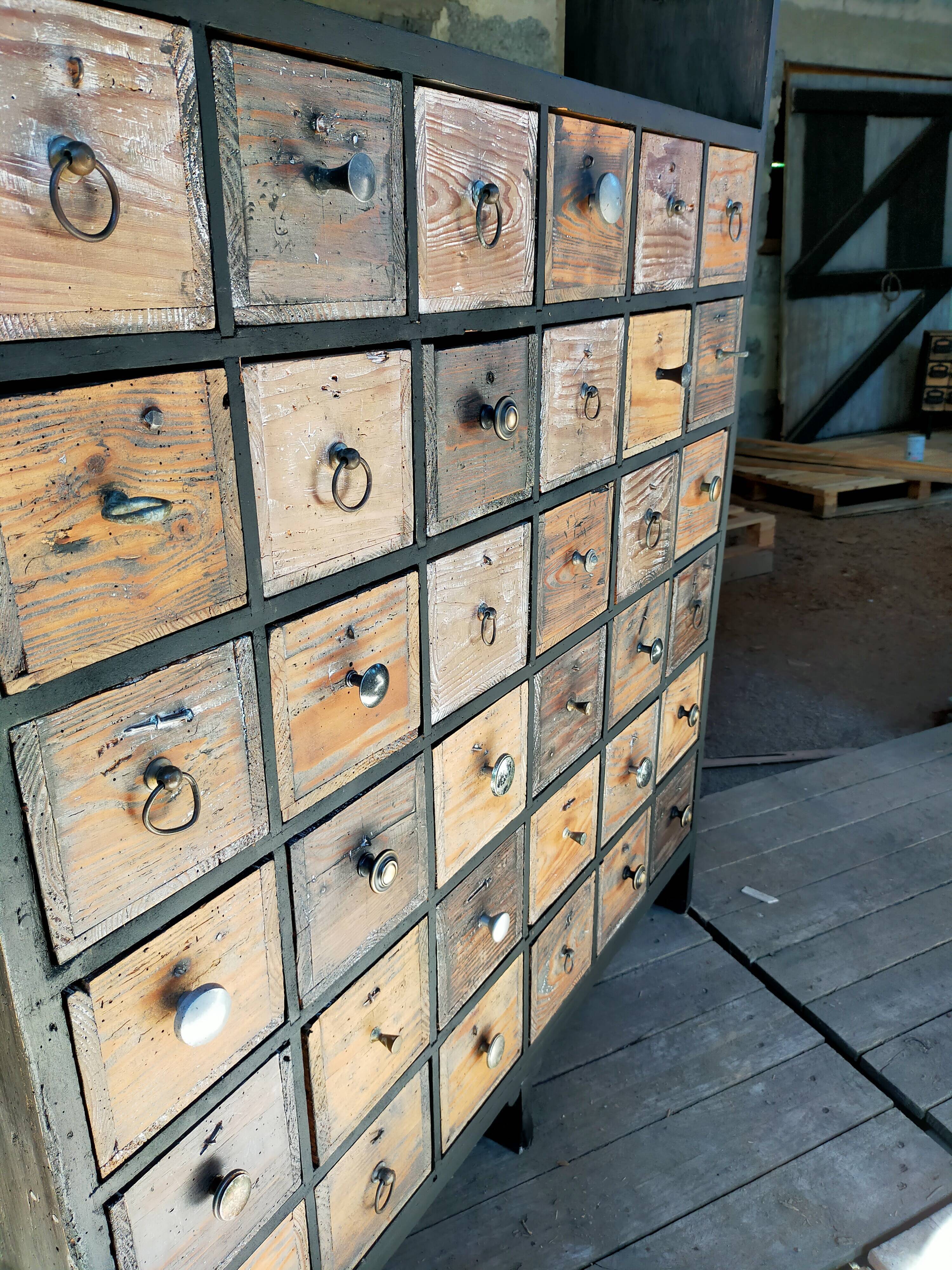 Trade furniture with drawers, hardware nailer