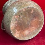 Contemporary ceramics, signature to identify