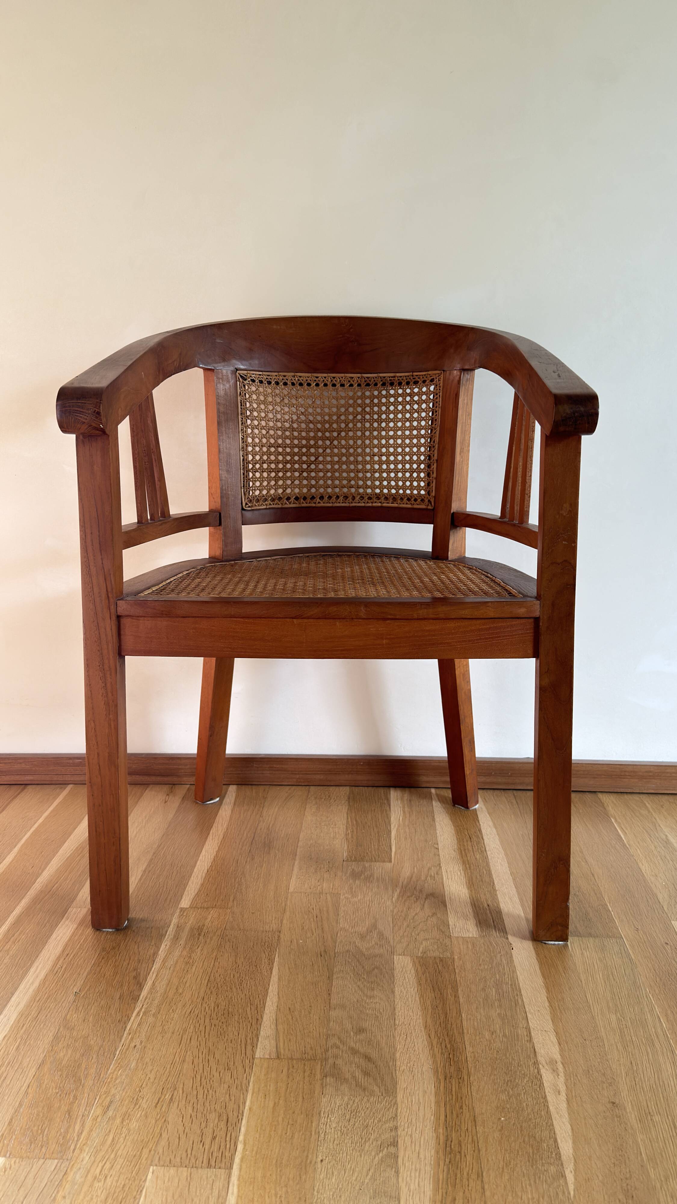 Fauteuil bois courbé