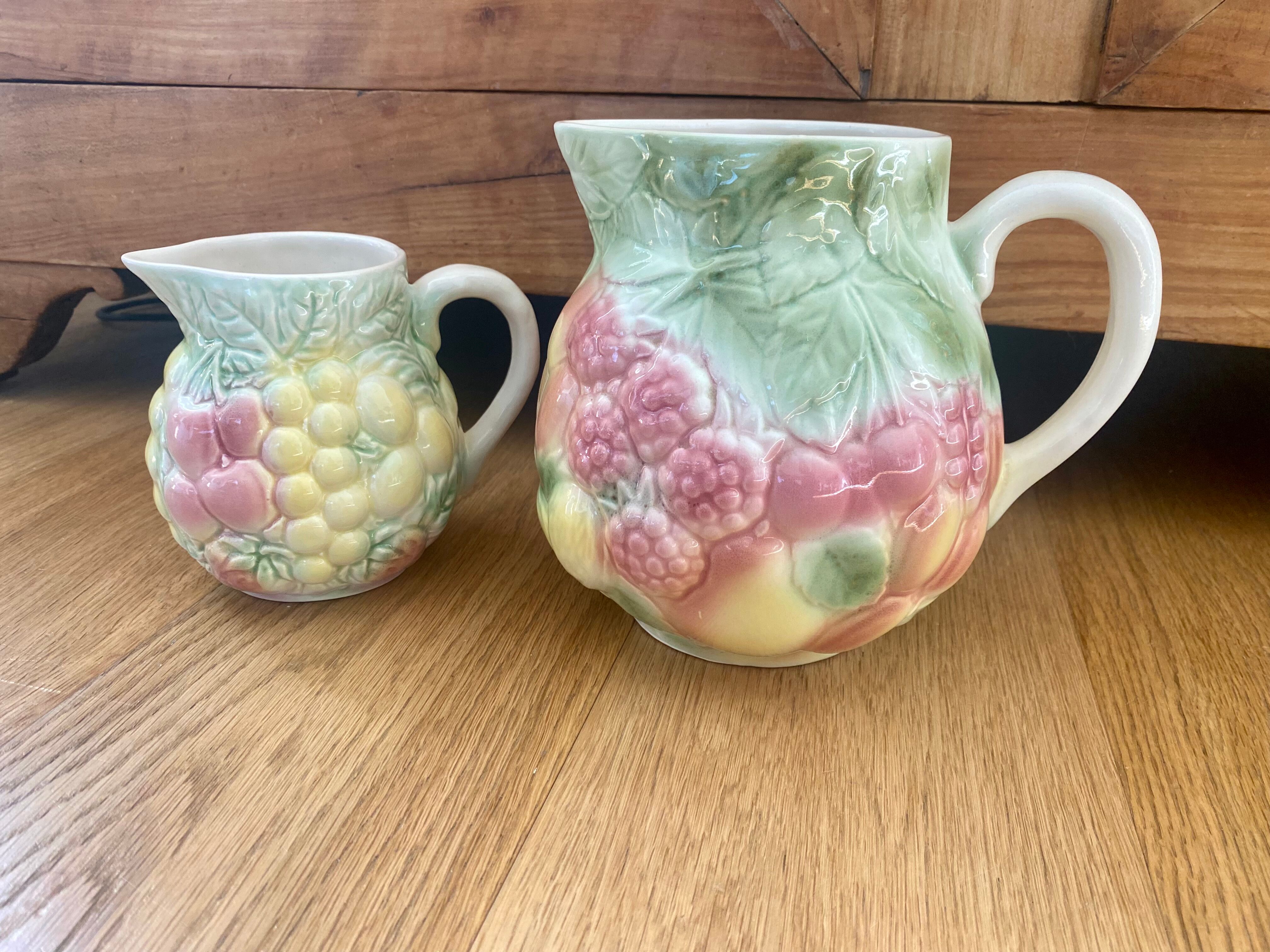 Broc carafe and small pitcher Salins slurry fruit