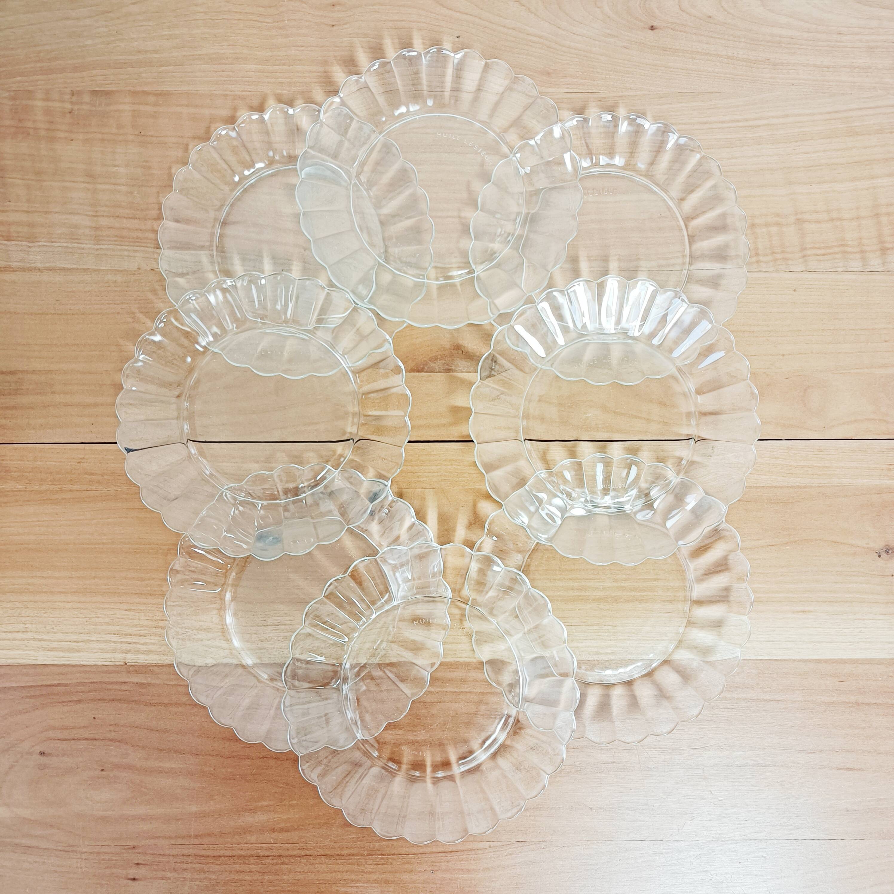 Set of 8 Duralex Marguerite glass dessert plates