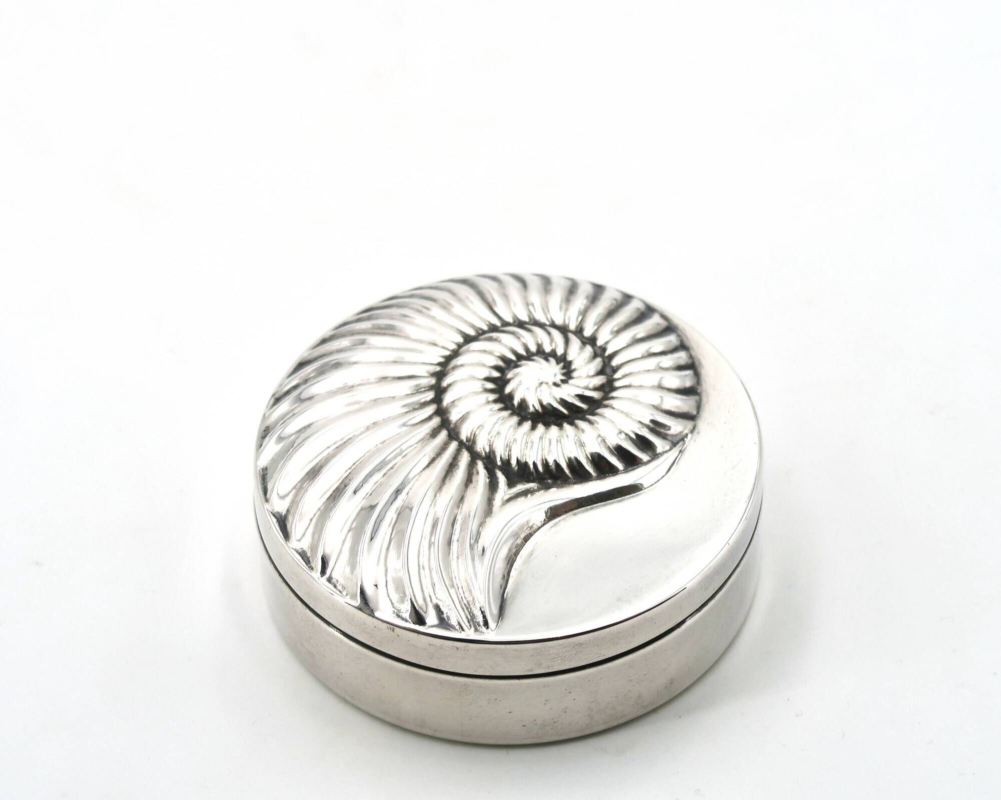 925 silver trinket dish adorned with a shell, 1950s