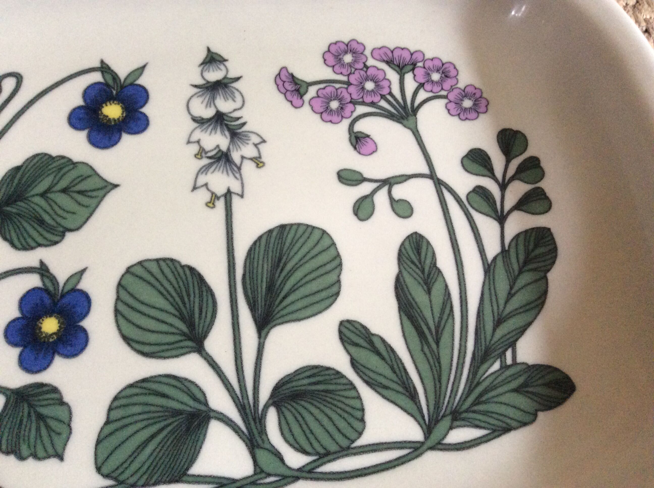 Vintage dish