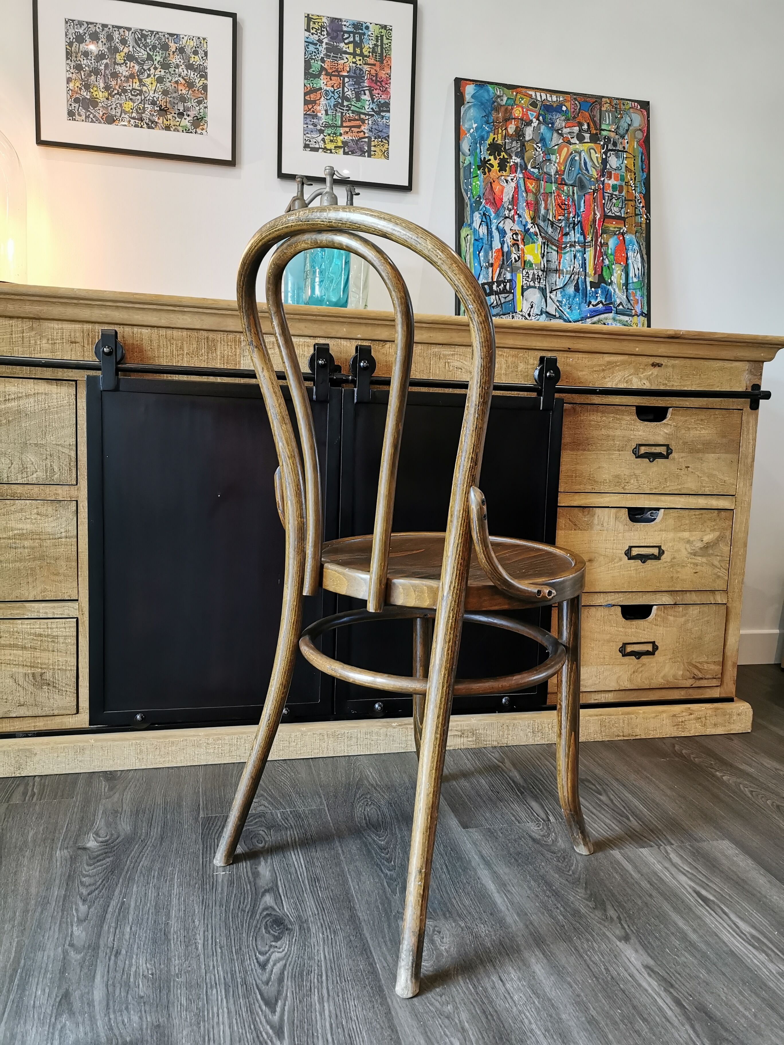 Set of 10 bistro chairs