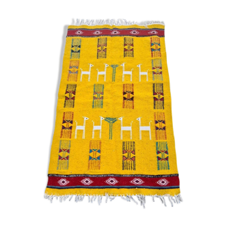 Tapis kilim jaune motarde traditionnel fait main en pure laine - 120x70cm