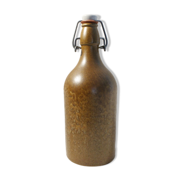 Bouteille de bière allemande MKM vintage en grès marron 0.5L