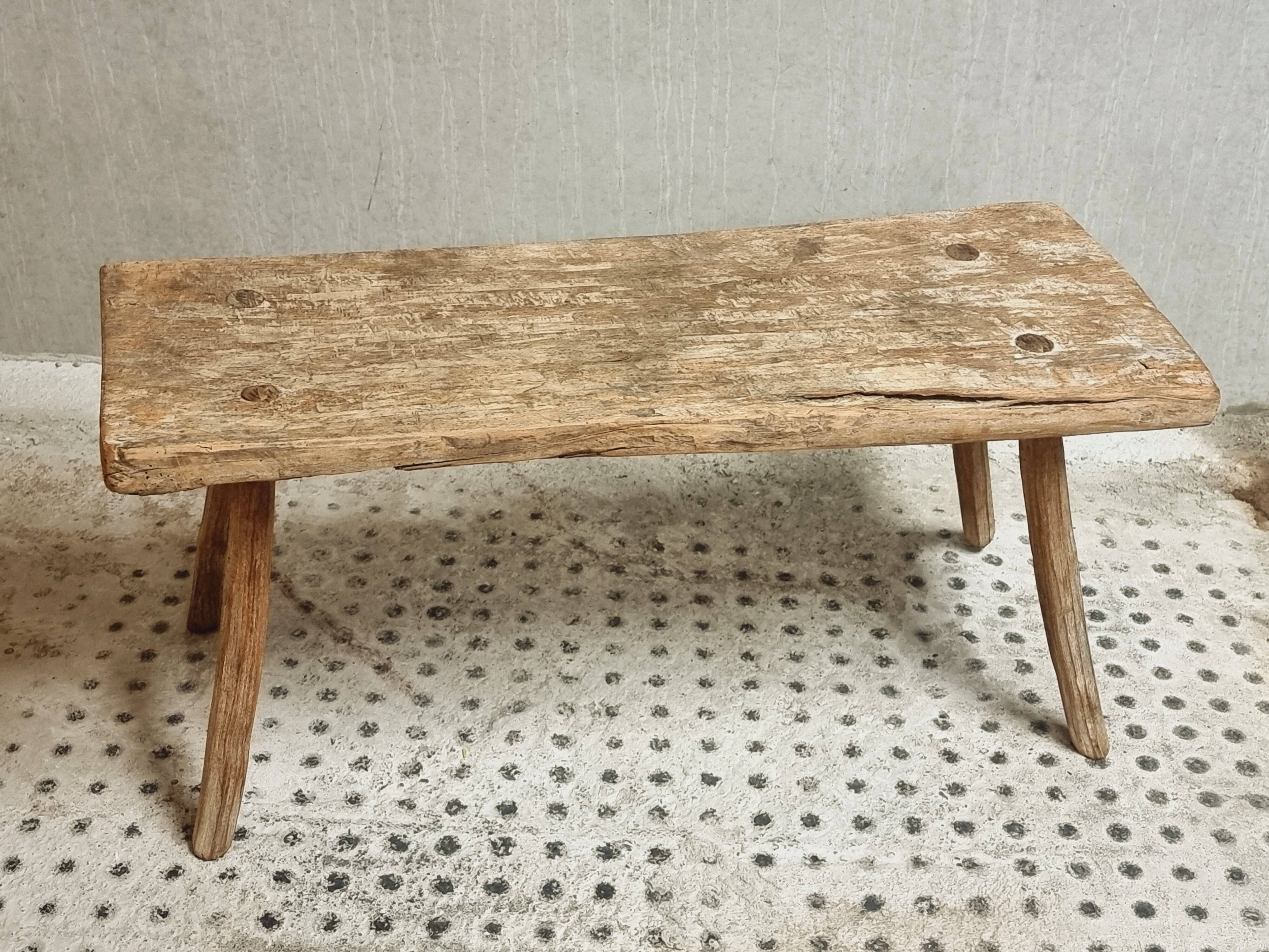 Banc de table d'abattage de table d'appoint antique en bois de hêtre et de châtaignier
