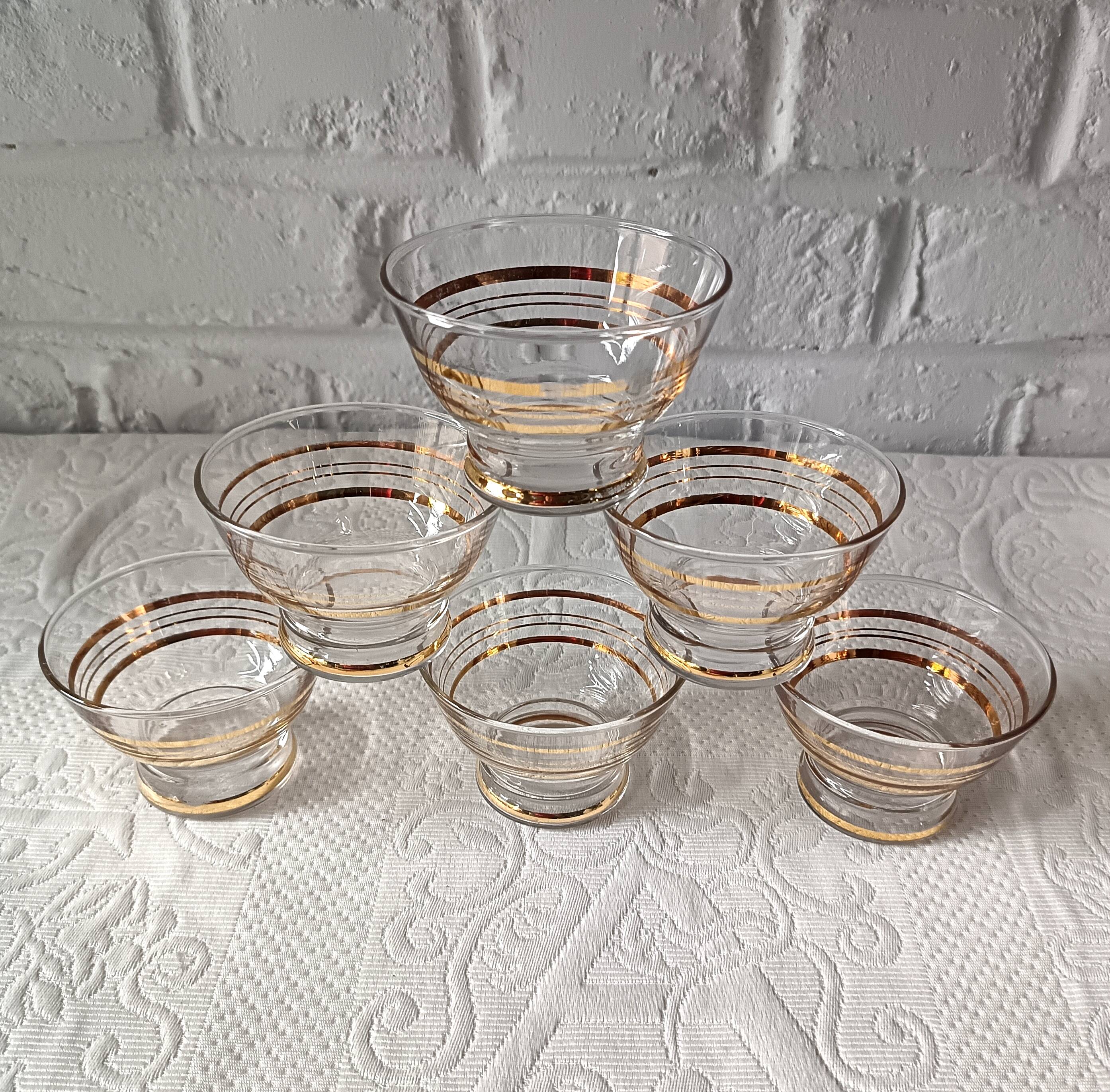 6 vintage 1950s champagne/dessert glasses with gold trim