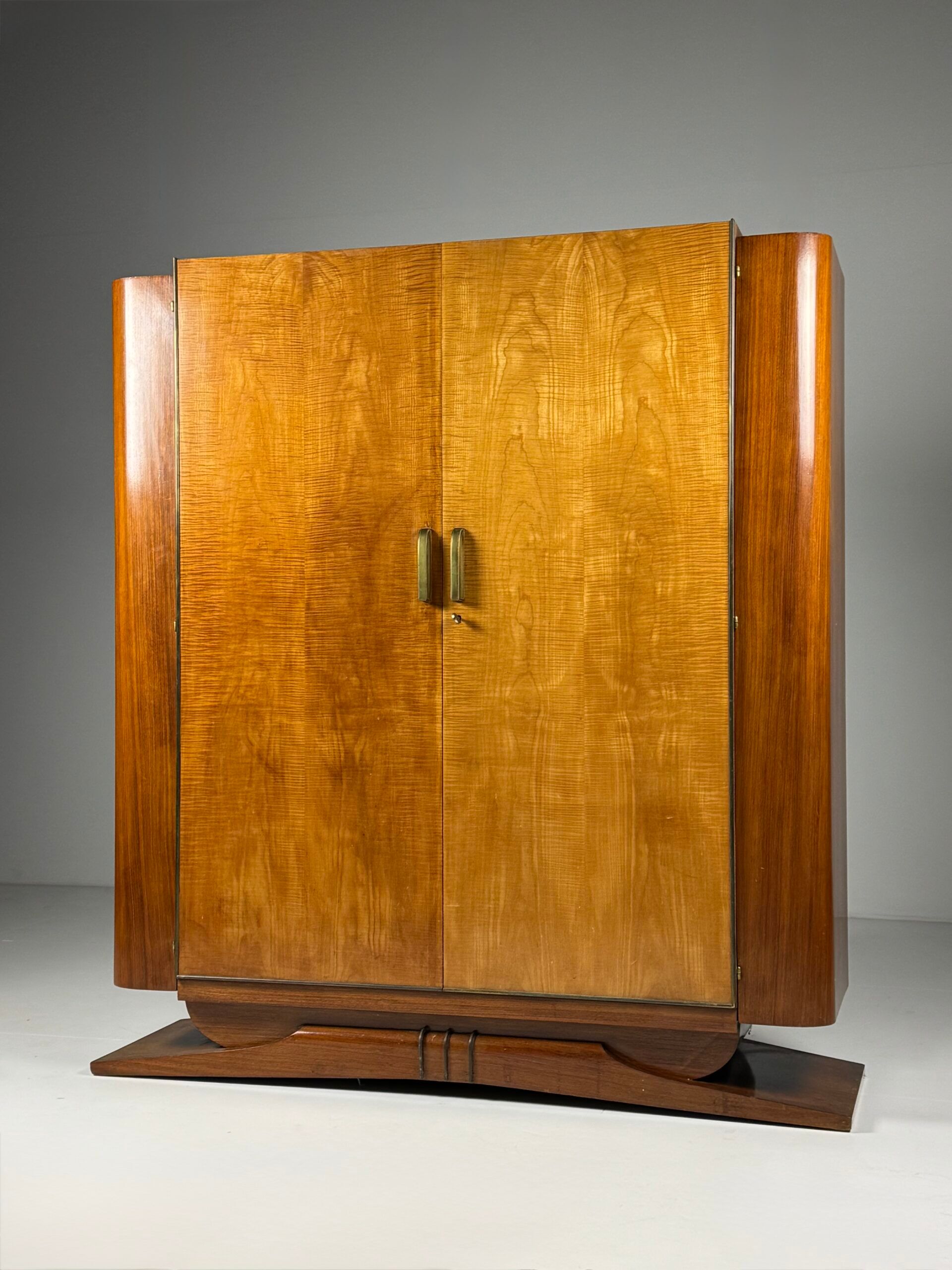 Cabinet art déco 1930