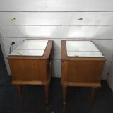 Paire de tables de chevet vintage en chêne et miroir