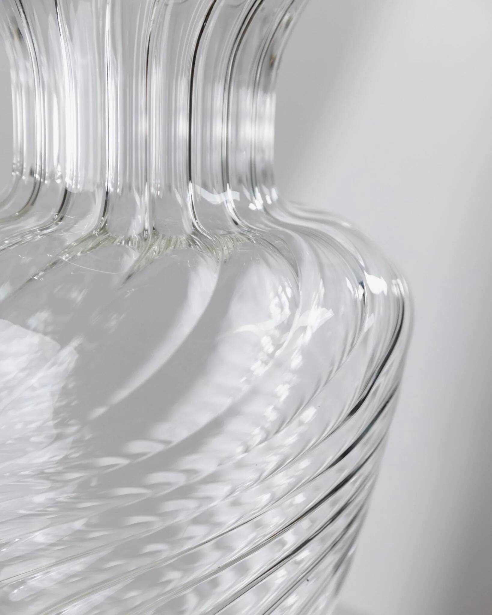 Grand vase en verre transparent par Soffiera Parise - Centre de table vintage italien des années 1970 soufflé à la main