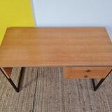 Scandinavian desk 120 cm
