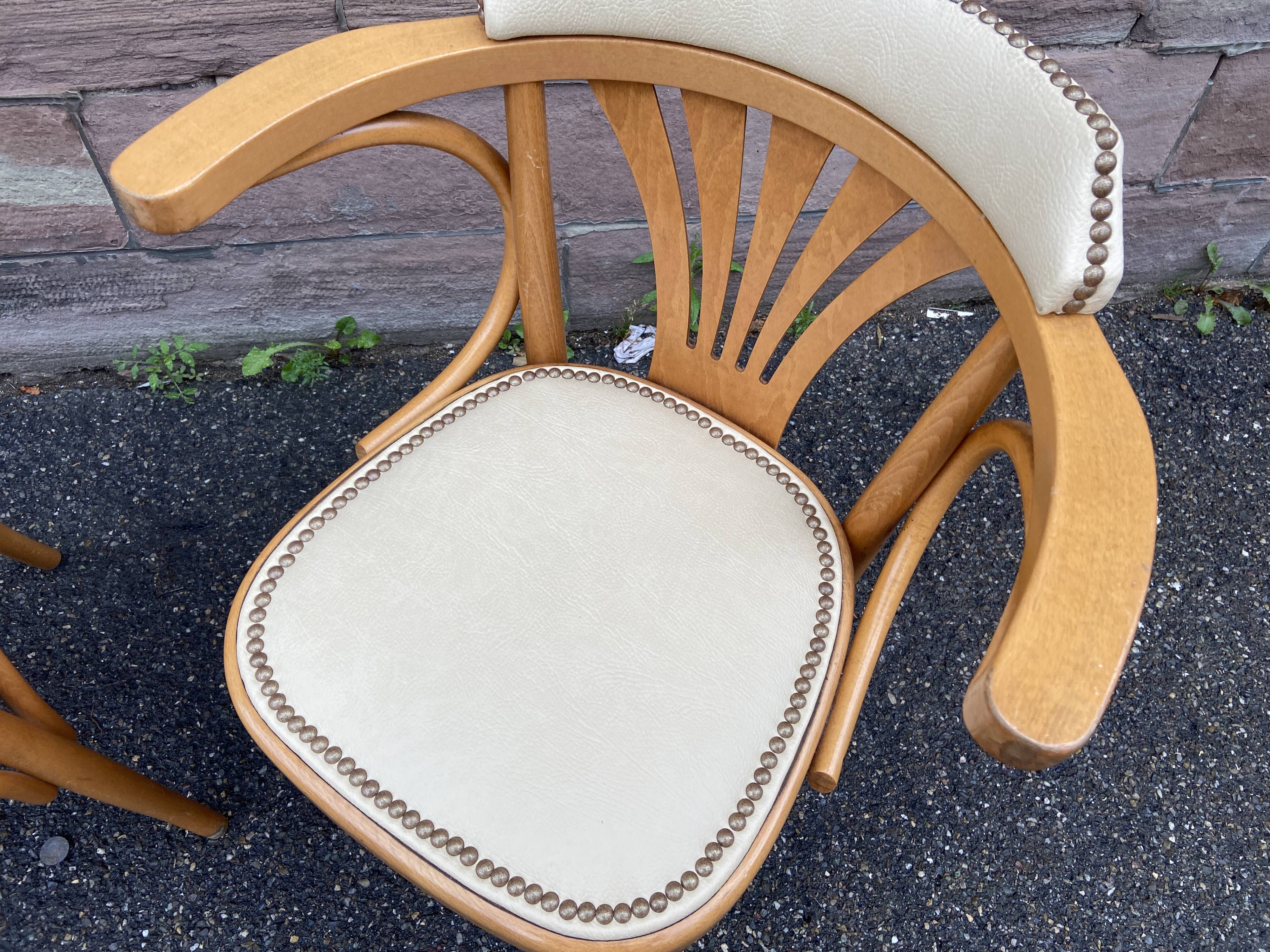 Paire de fauteuils bistrot bois courbé vintage