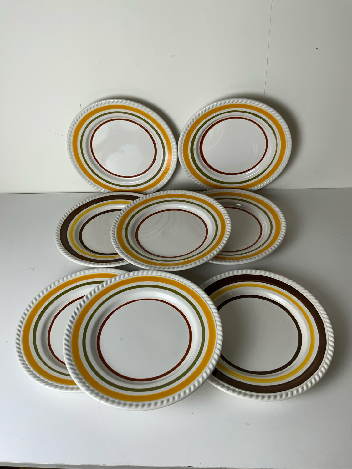 Vintage 70s plates