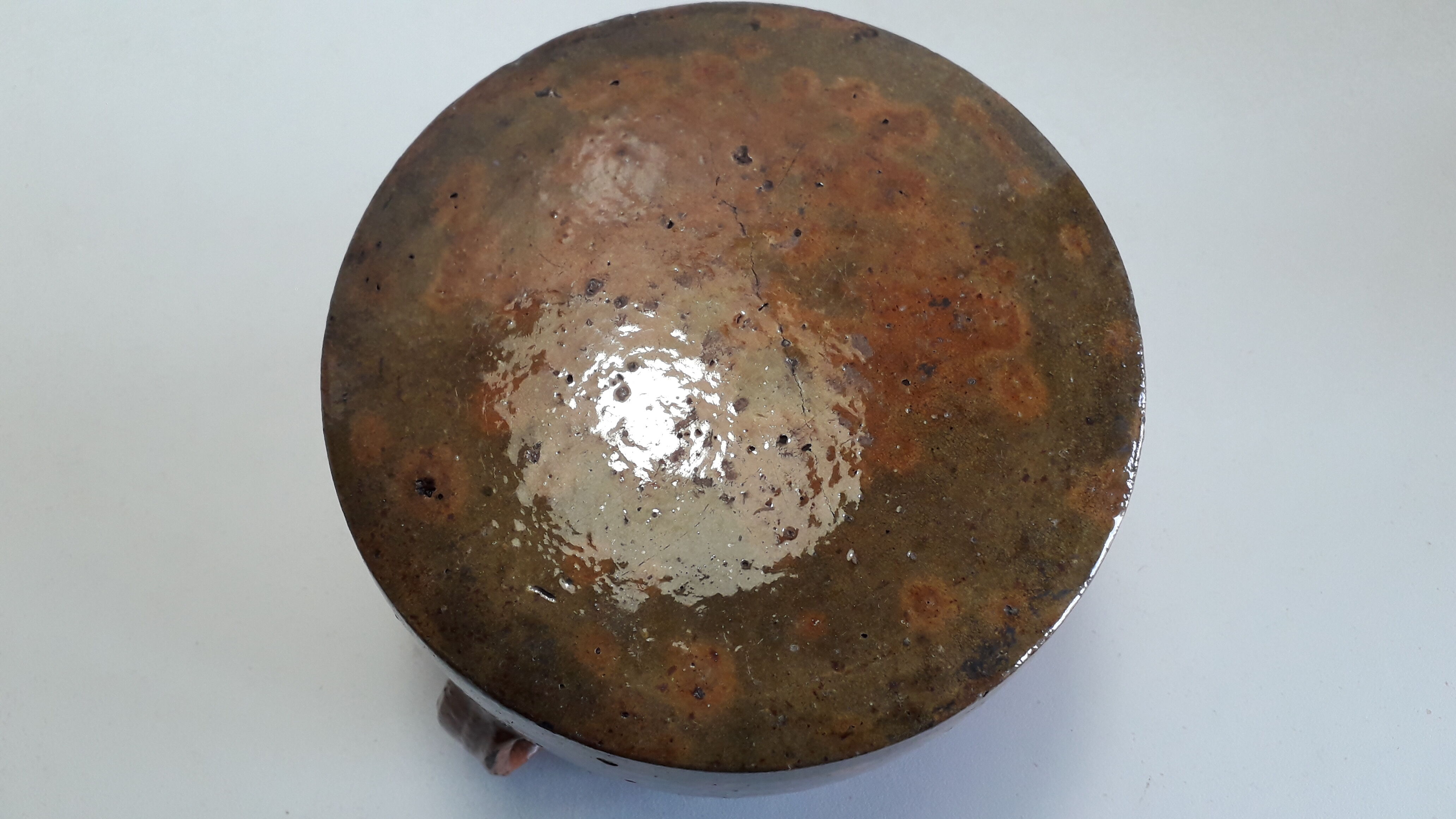 Vernissee terracotta pot