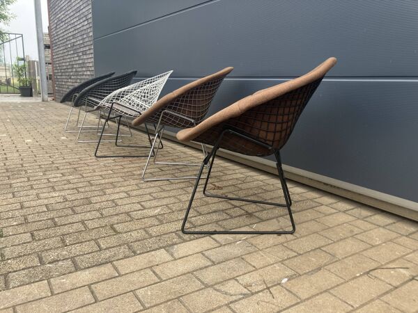 5x Knoll Bertoia Diamond chair upholstered