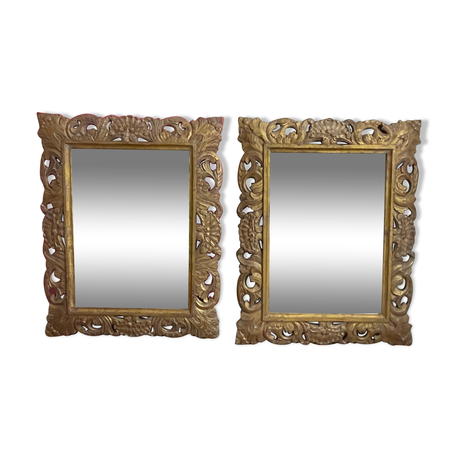 2 carved rectangular wooden mirrors, golden patina