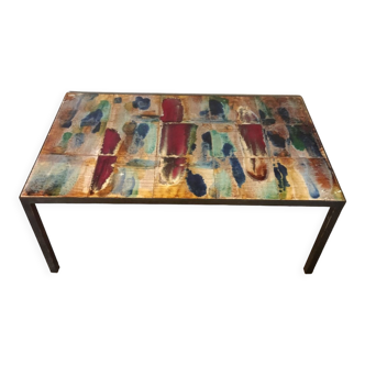Ceramic coffee table