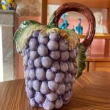 Grape bunch slip carafe
