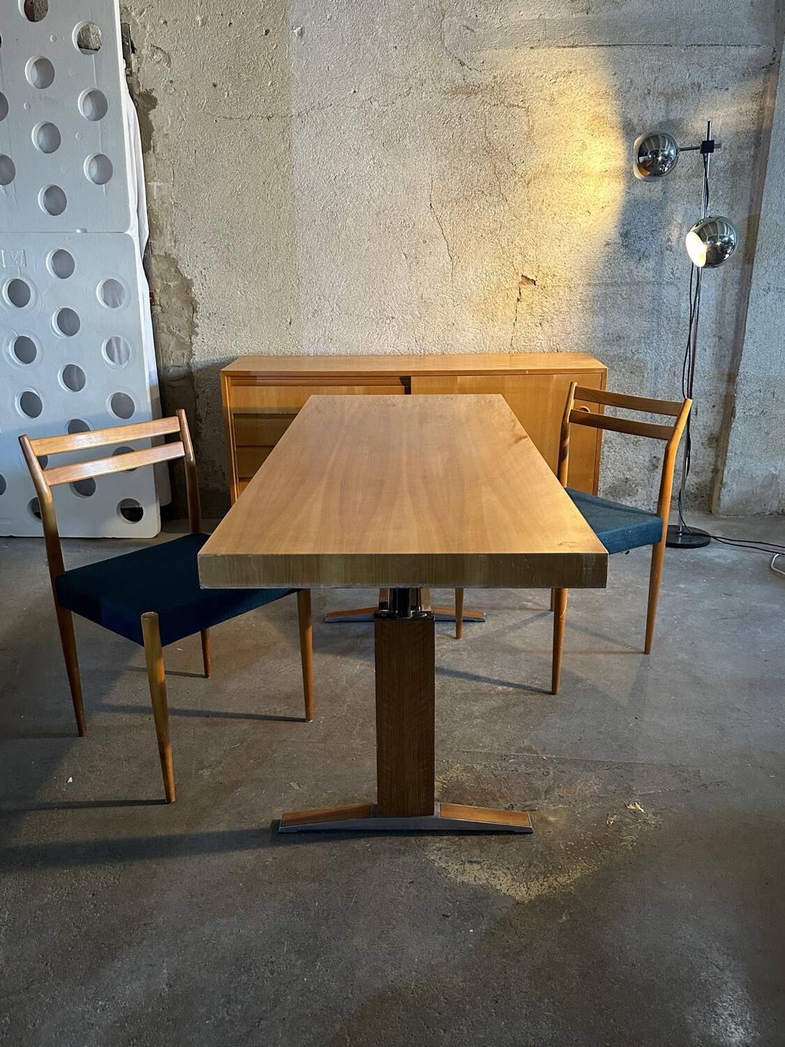 Pair of vintage MÖBEL Tiefel chairs