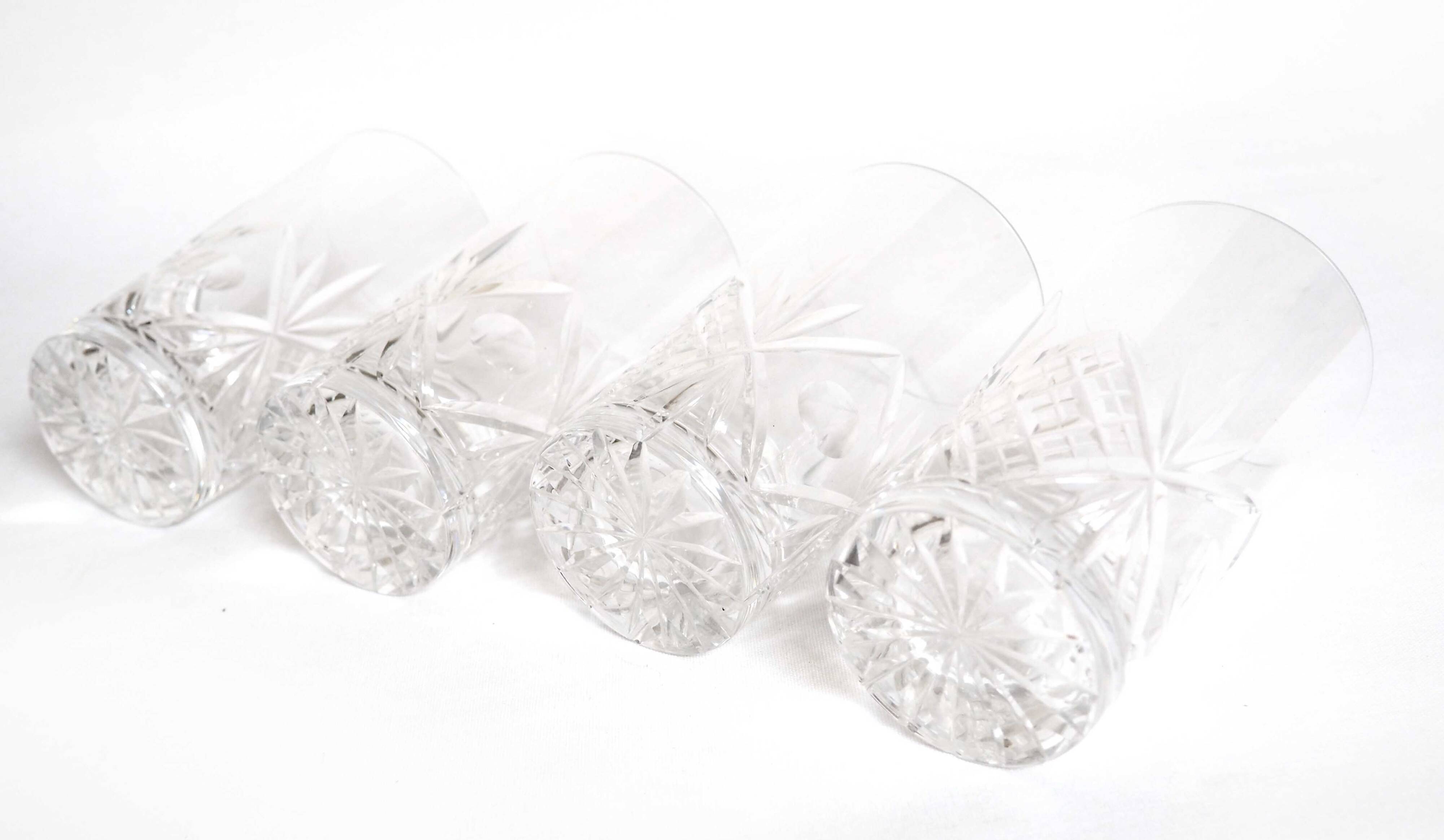 4 verres à whisky en cristal